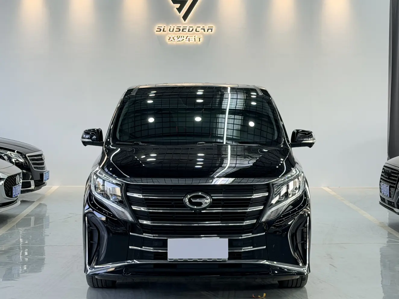 GAC Trumpchi M8  из Китая