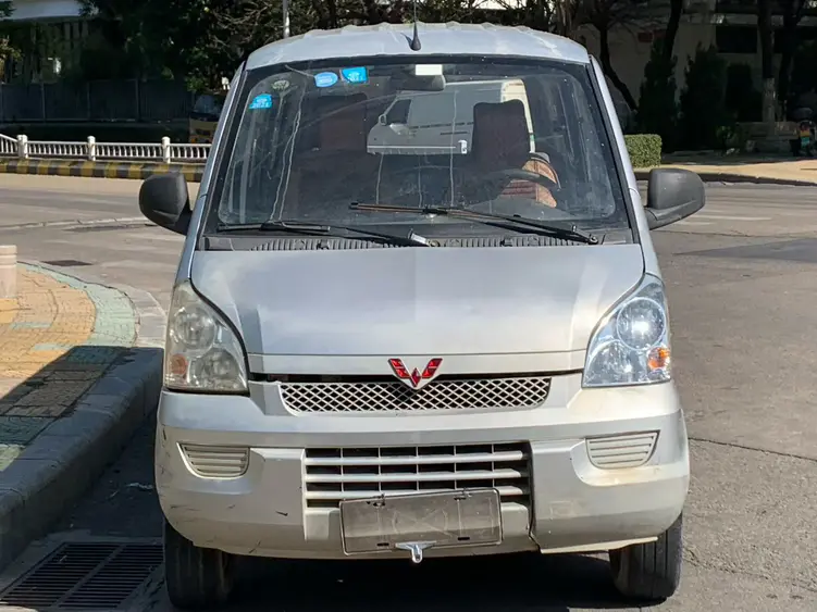 Wuling Rongguang  из Китая
