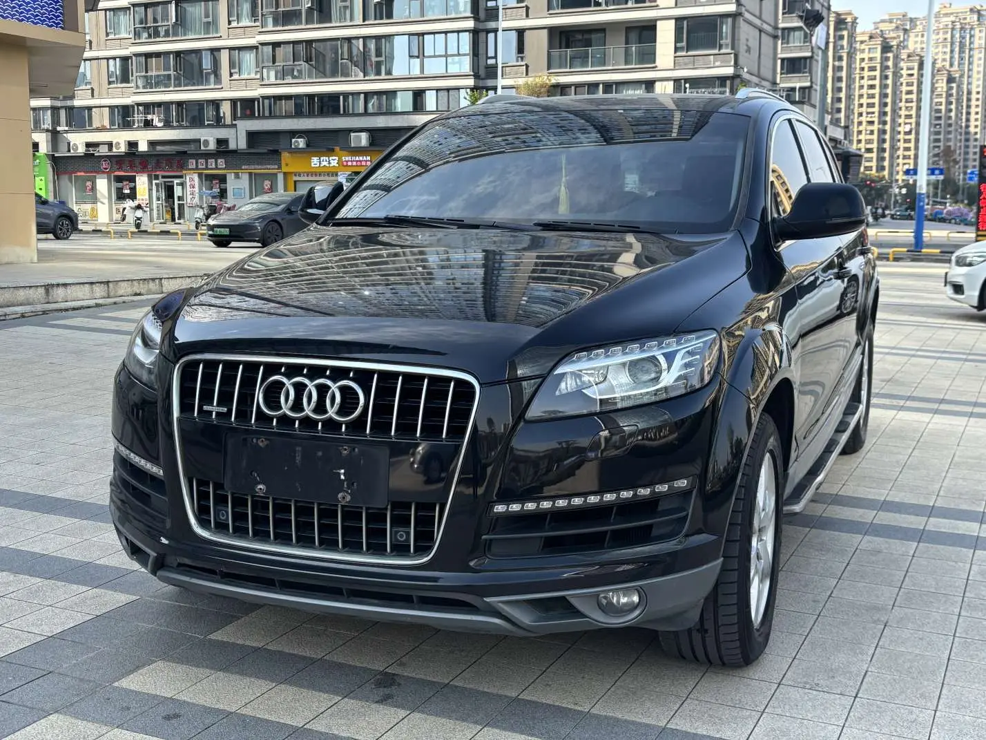 Audi Q7  из Китая