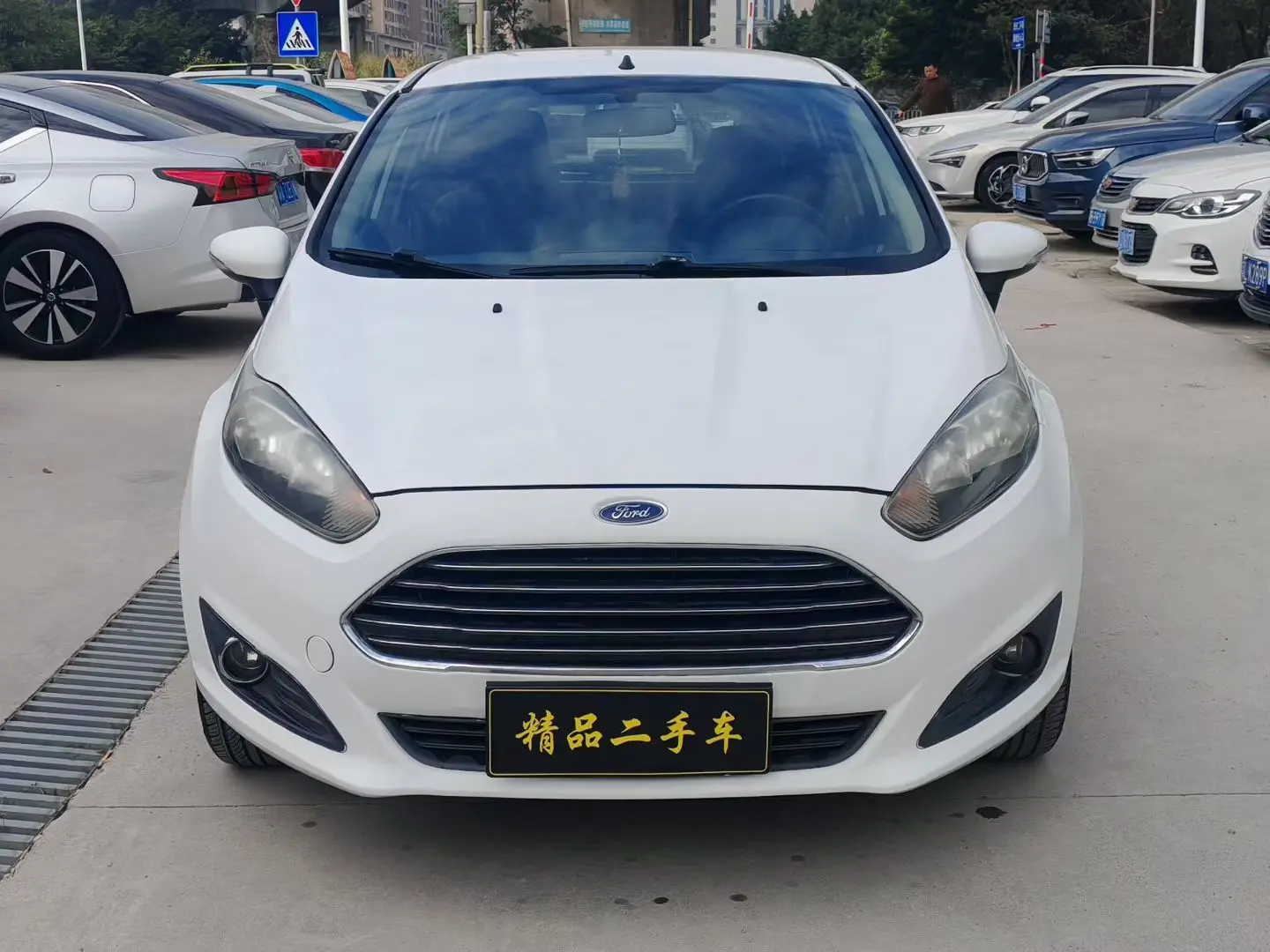 Ford Carnival  из Китая