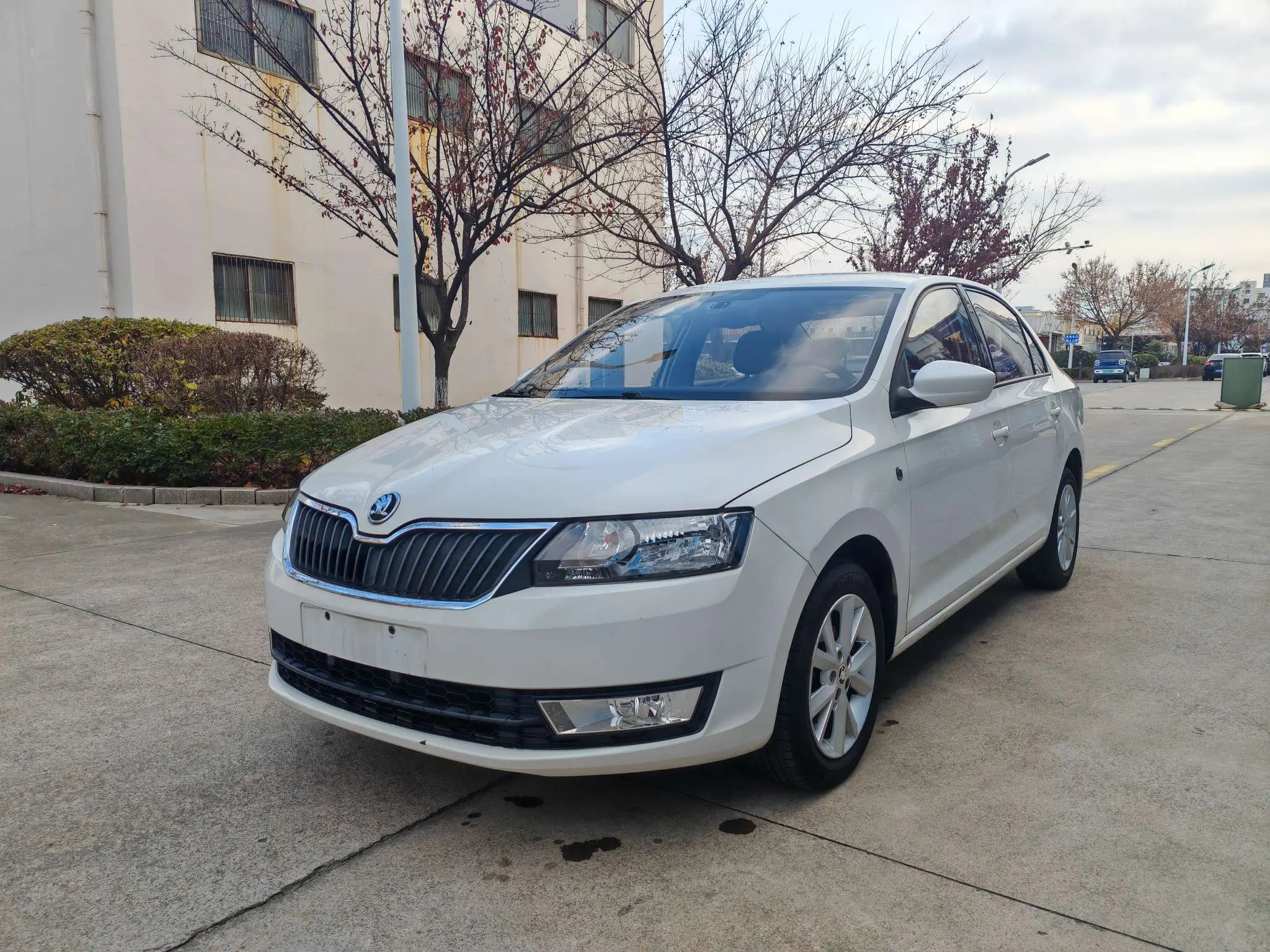 Skoda Xin Rui  из Китая