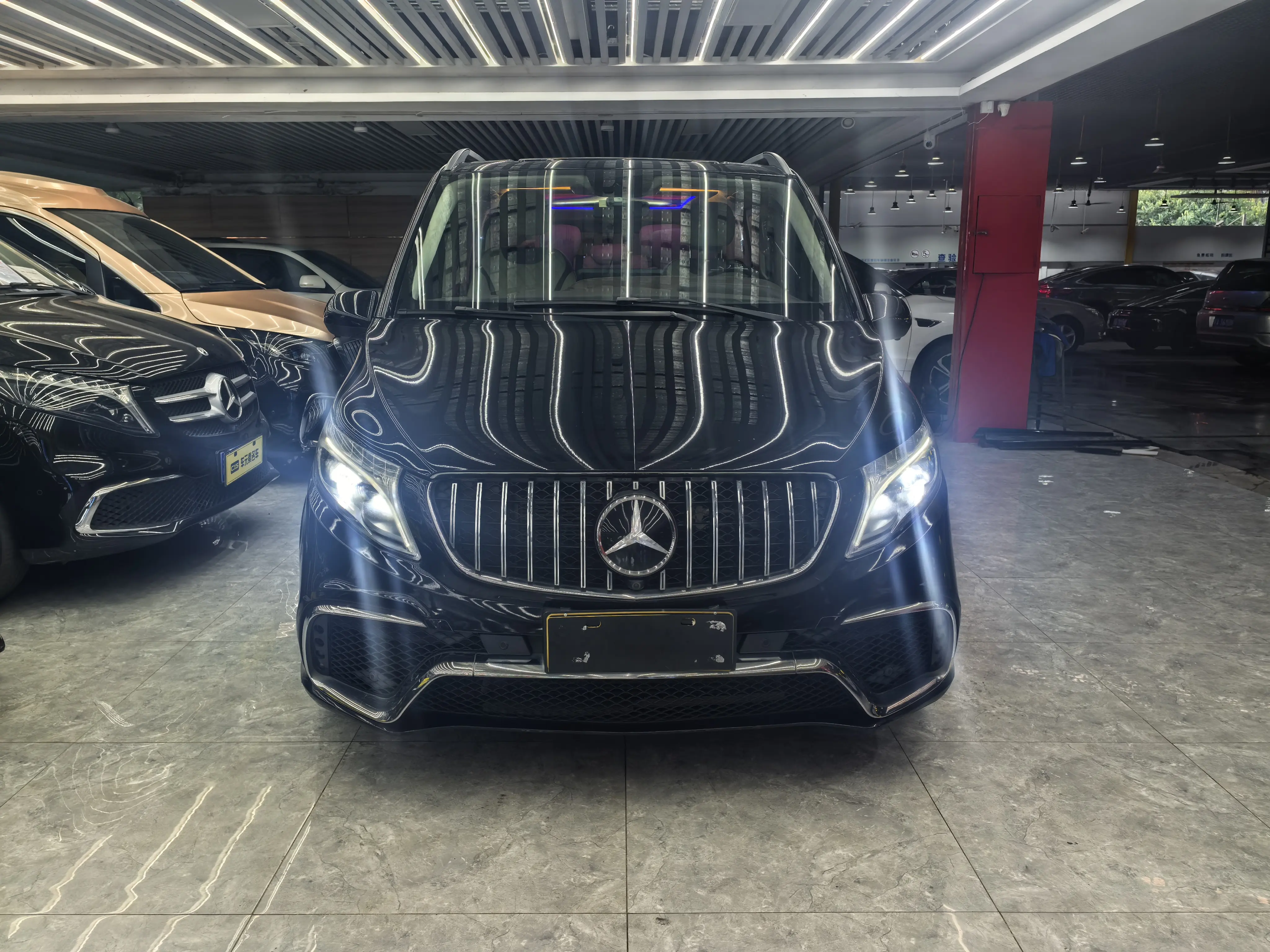 Mercedes-Benz Vito  из Китая