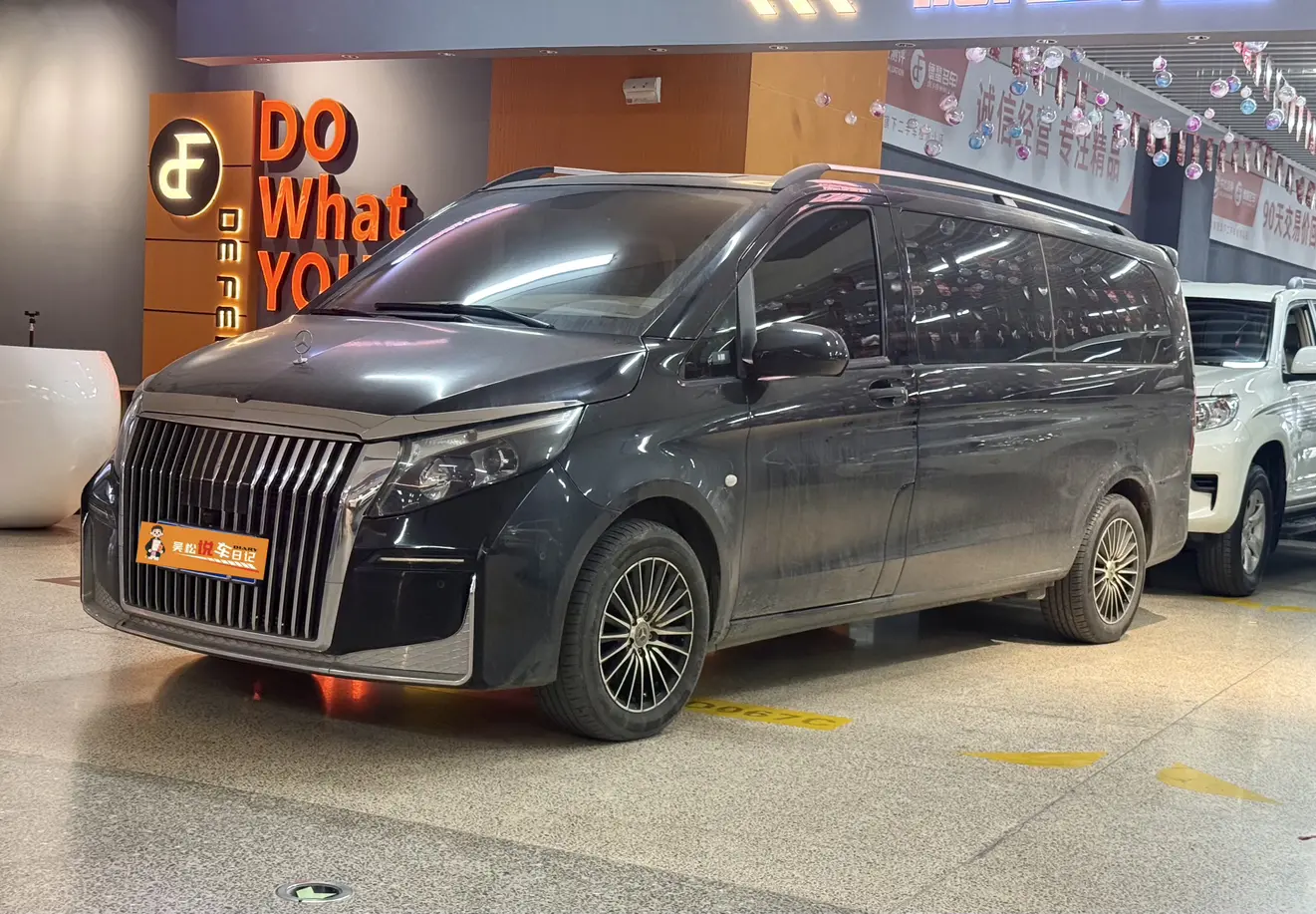 Mercedes-Benz Vito  из Китая