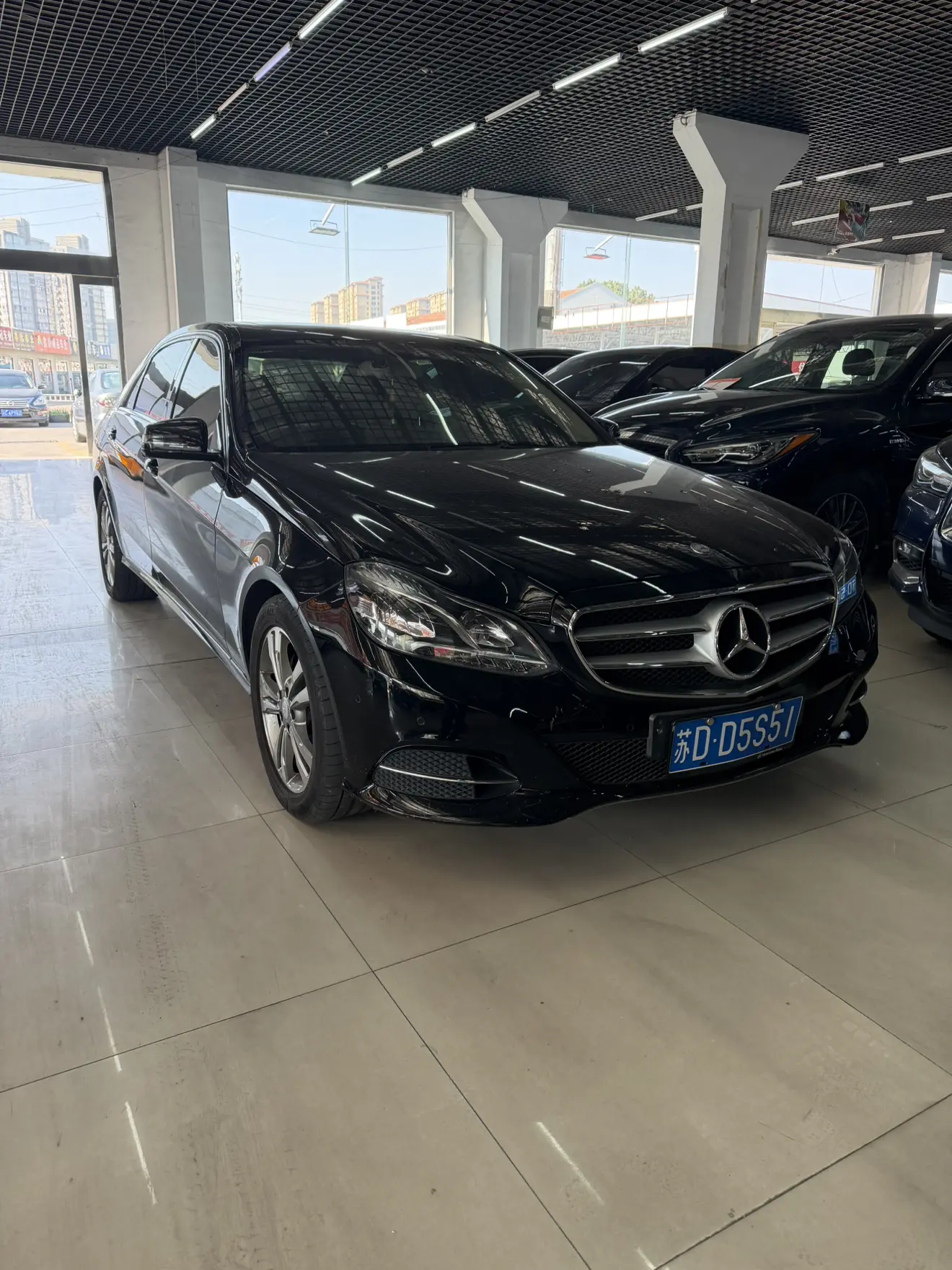 Mercedes-Benz E-Class  из Китая