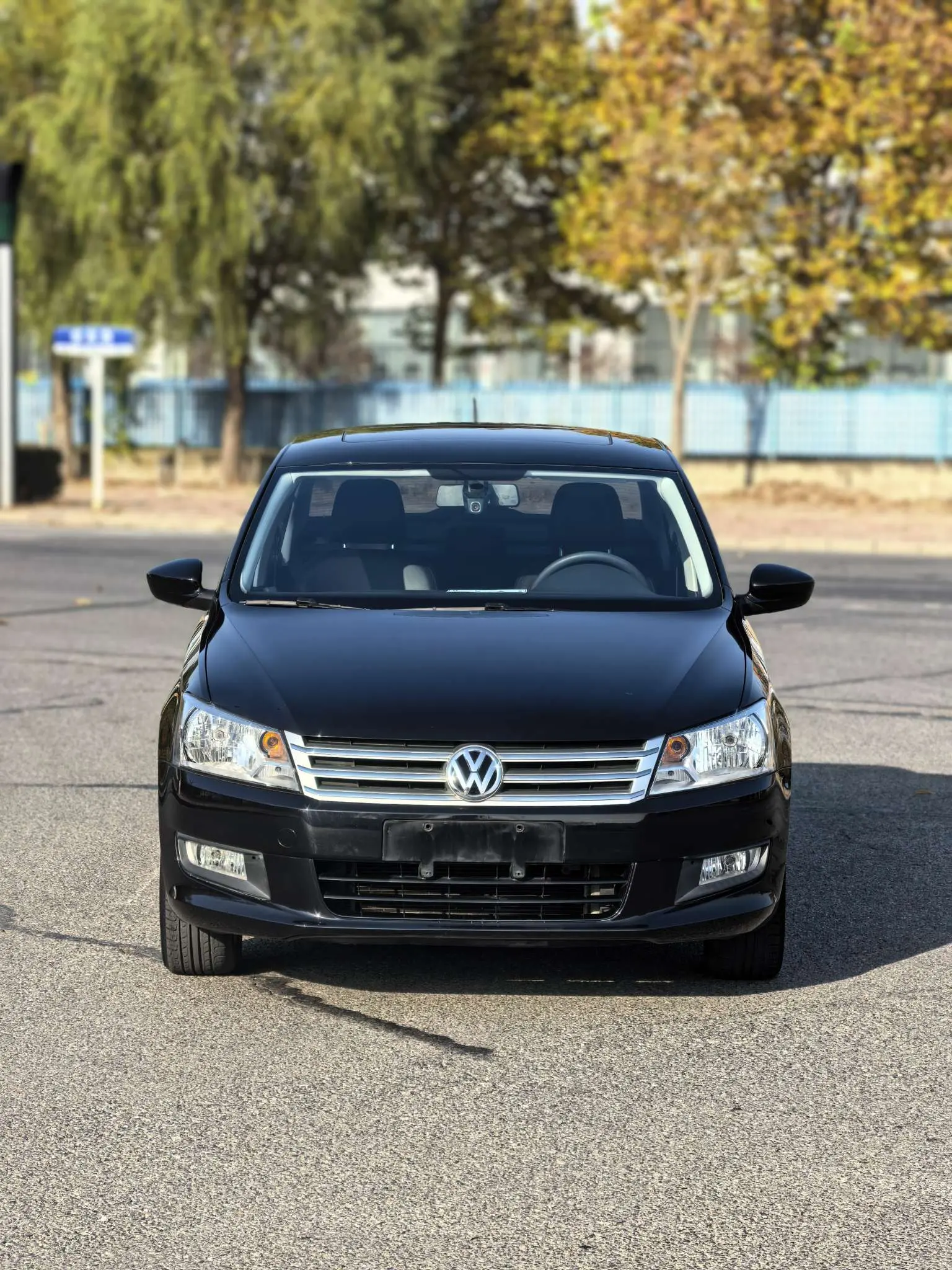 Volkswagen Santana  из Китая