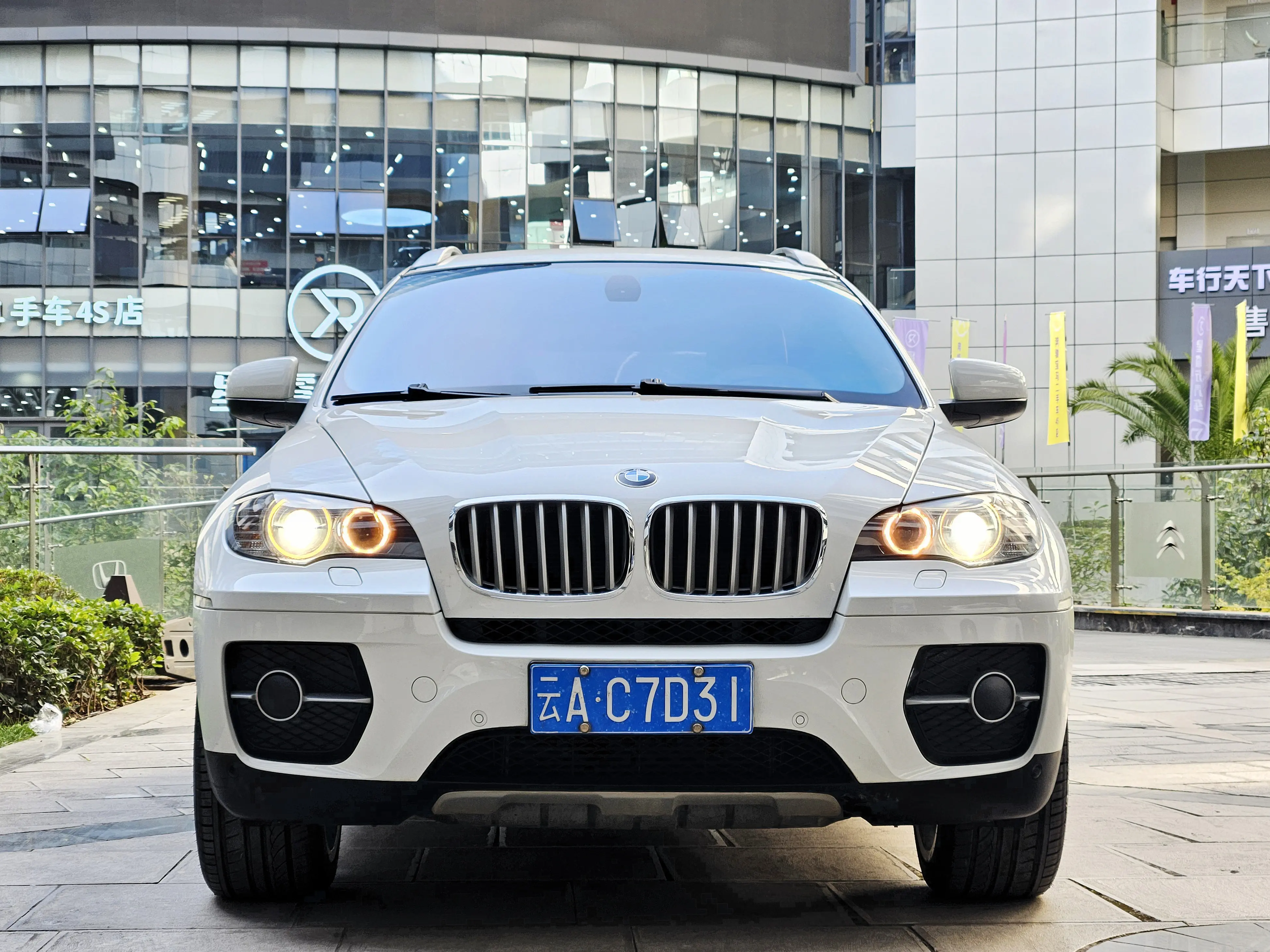 BMW X6  из Китая