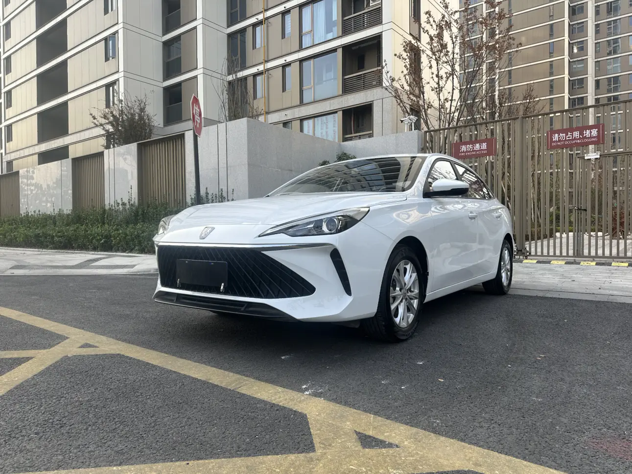 Roewe i5  из Китая