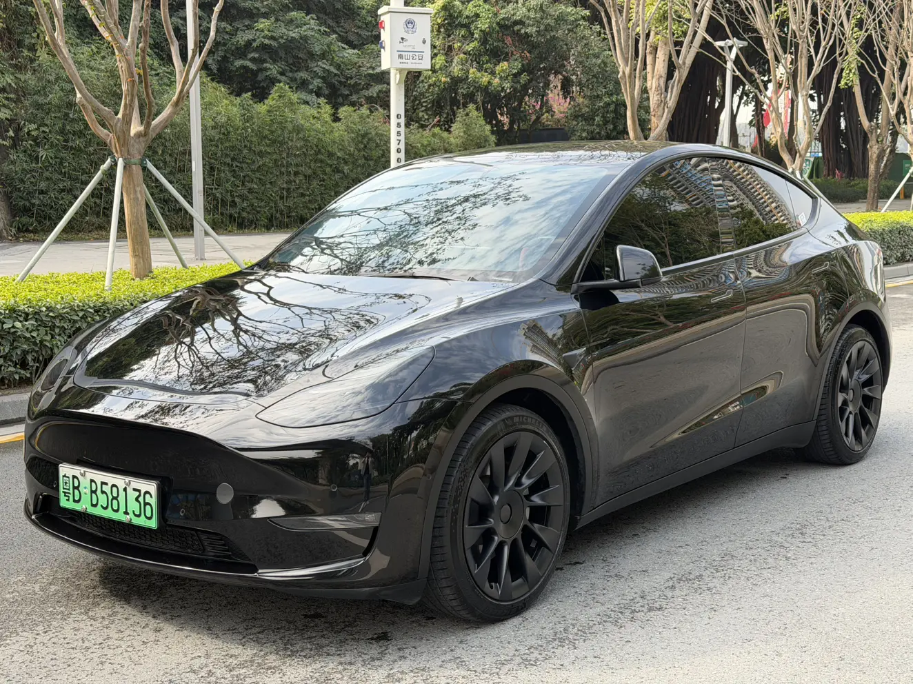 Tesla Model Y  из Китая