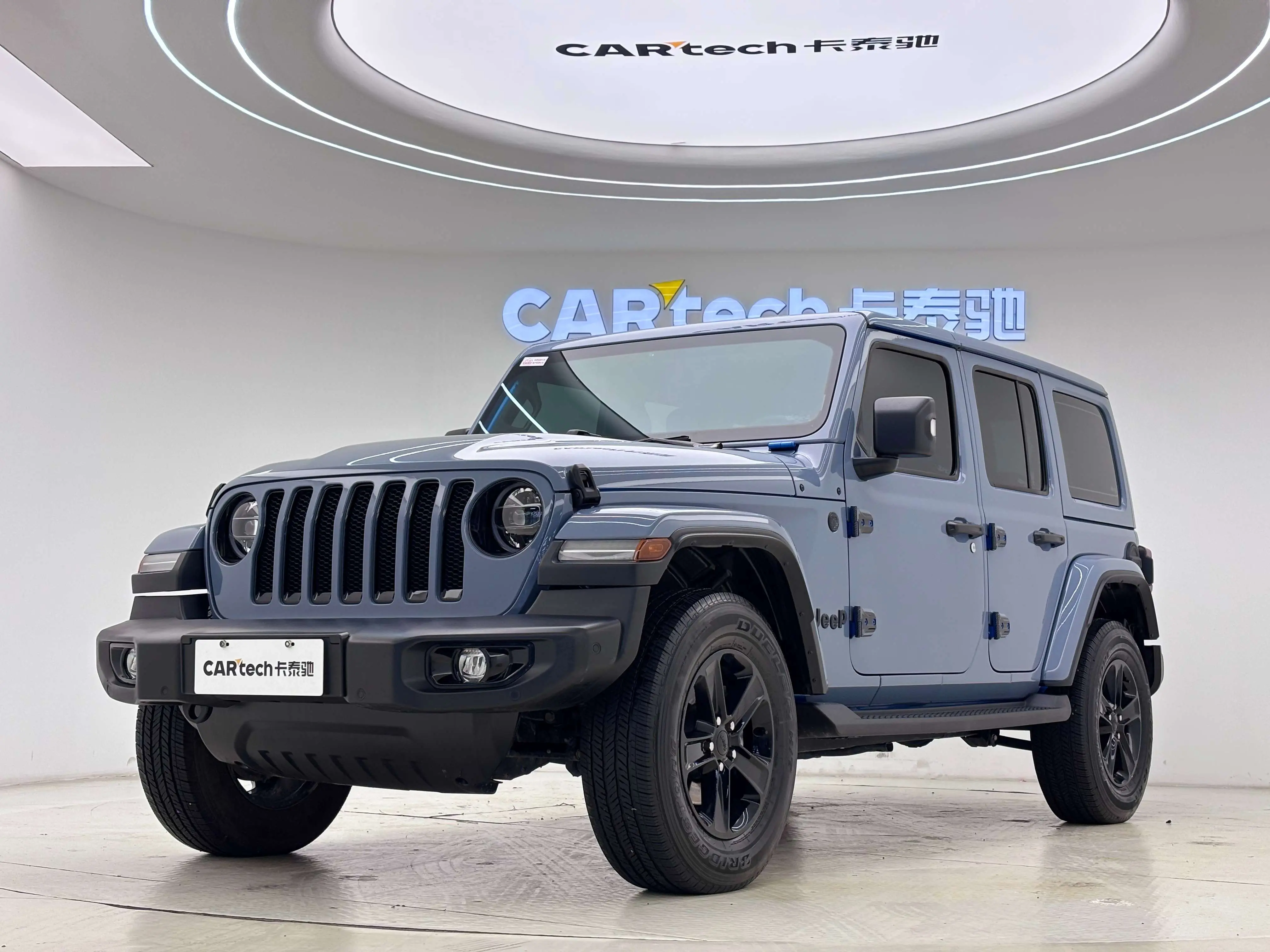Jeep Wrangler  из Китая