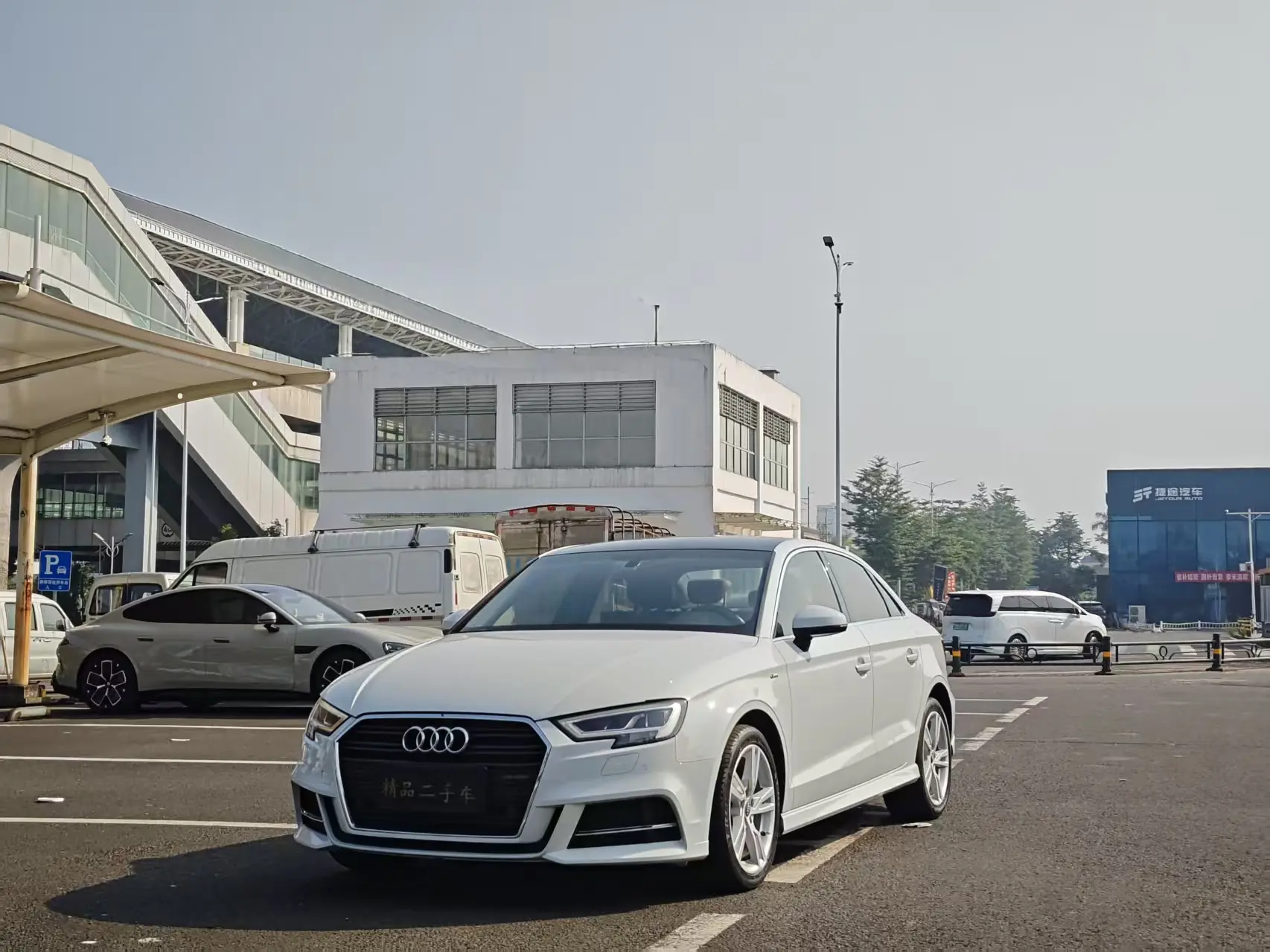 Audi A3  из Китая