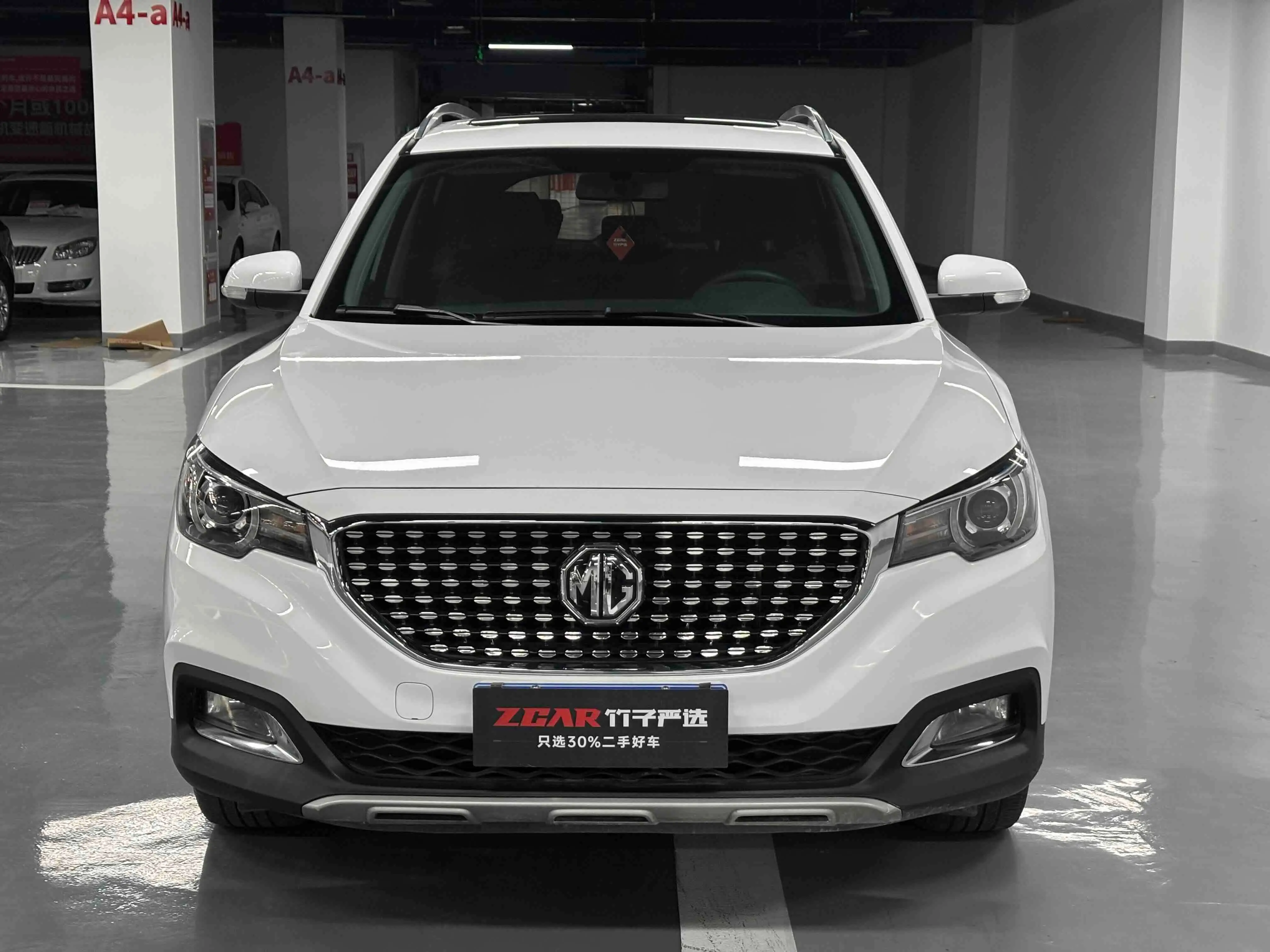 MG ZS  из Китая