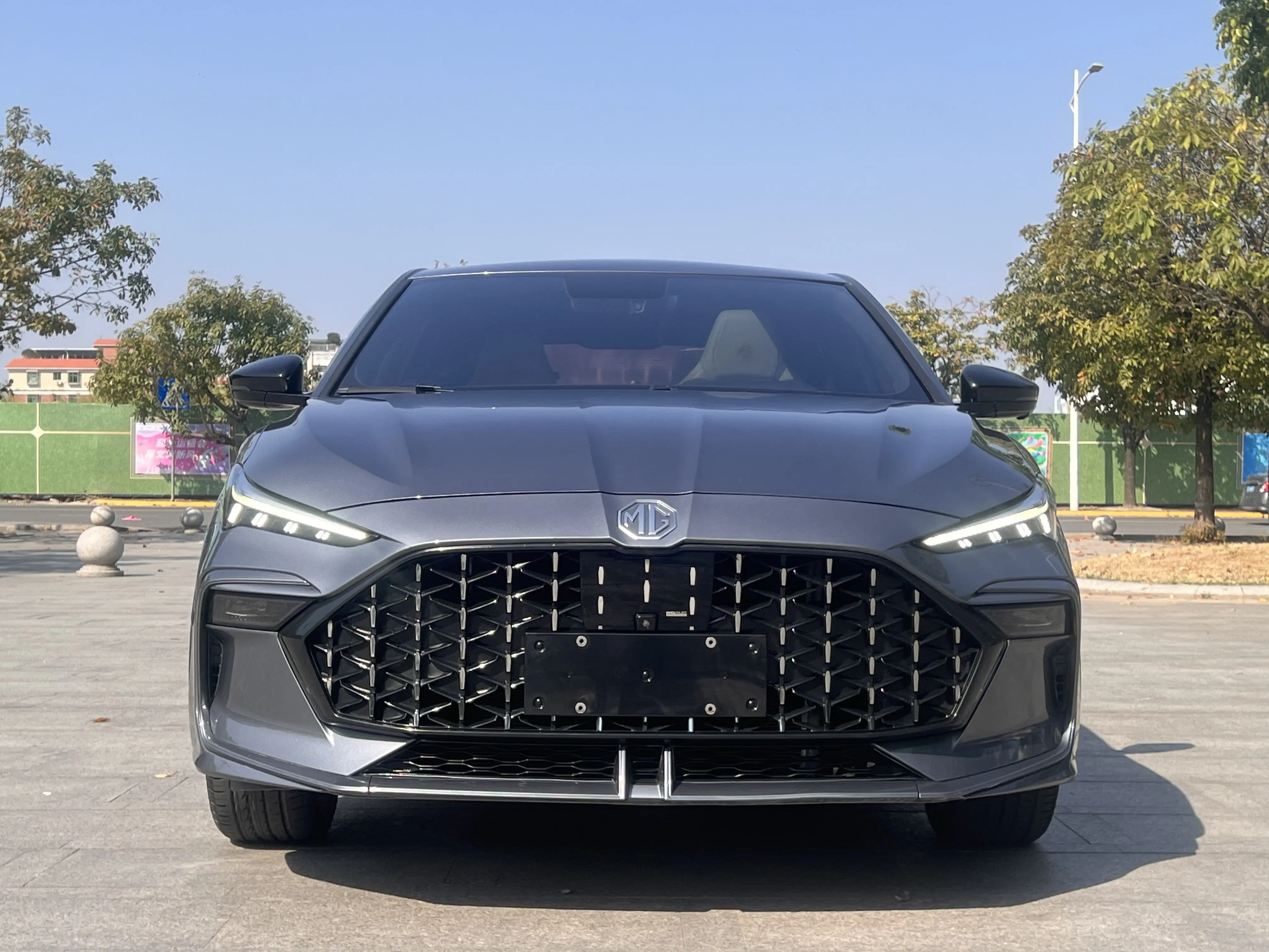 MG 6  из Китая