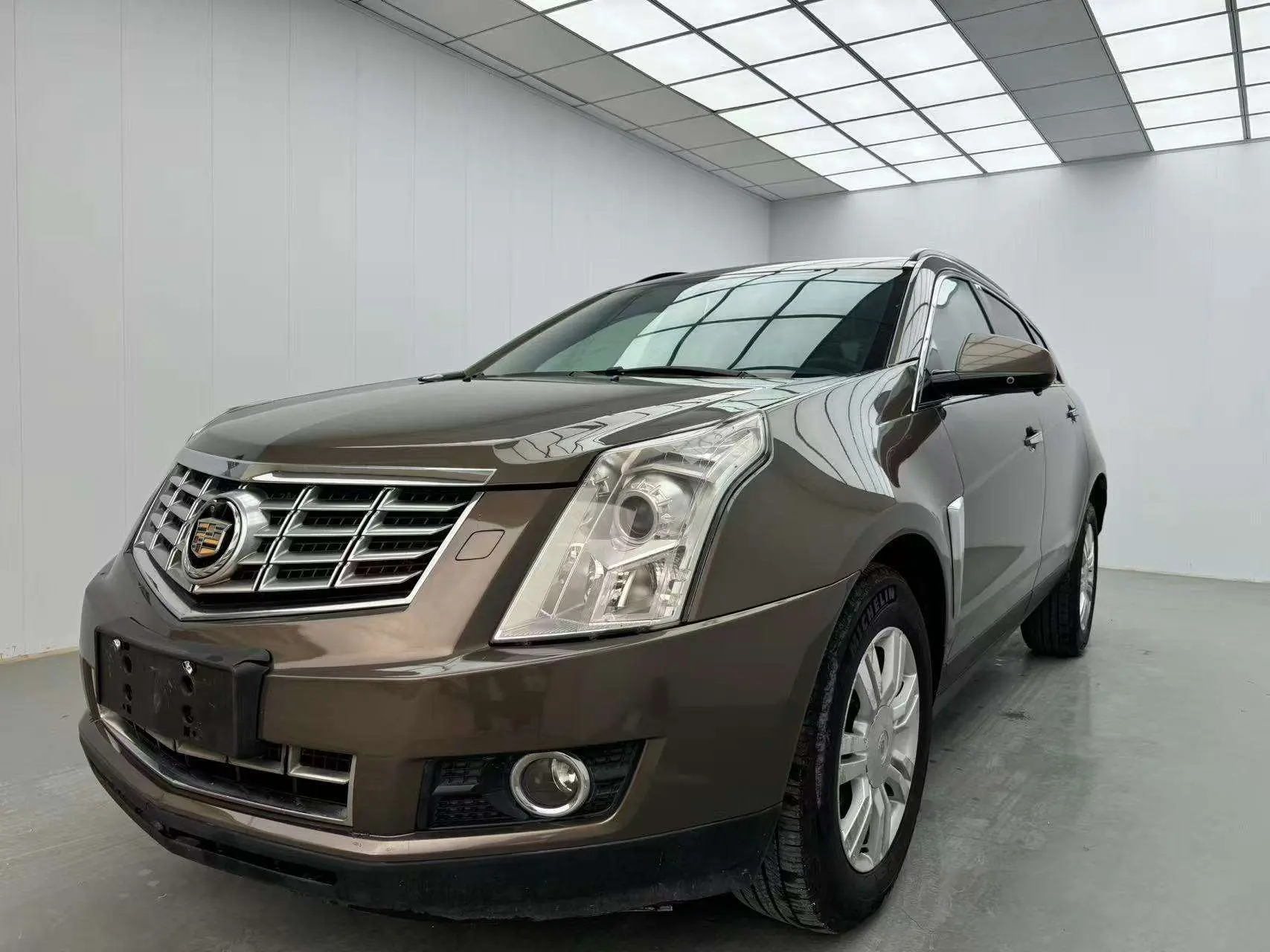 Cadillac SRX  из Китая