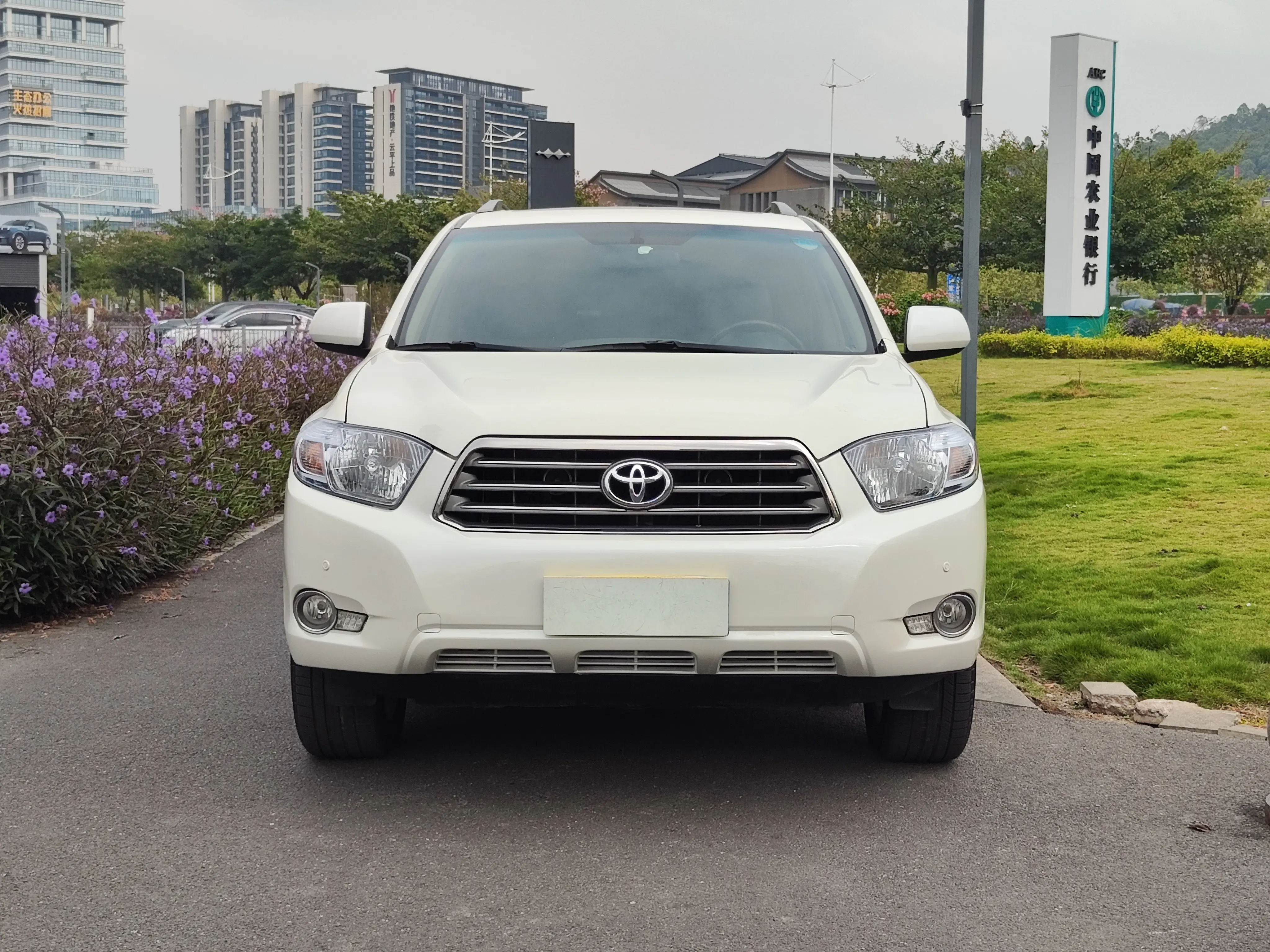 Toyota Highlander  из Китая