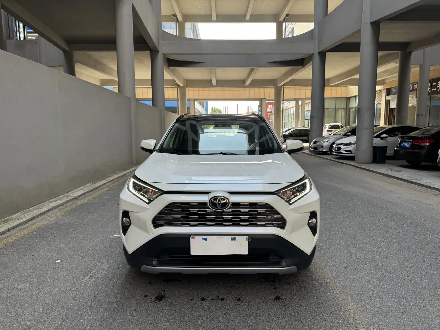 Toyota RAV4  из Китая