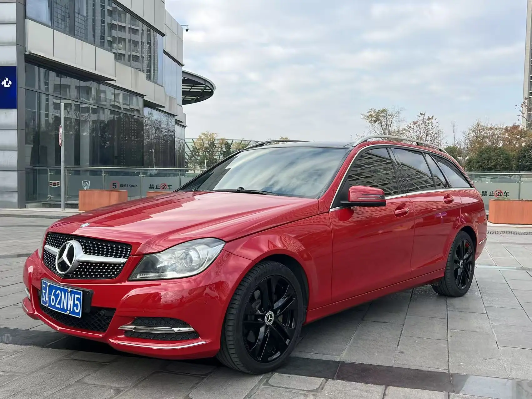 Mercedes-Benz C-Class (imported)  из Китая