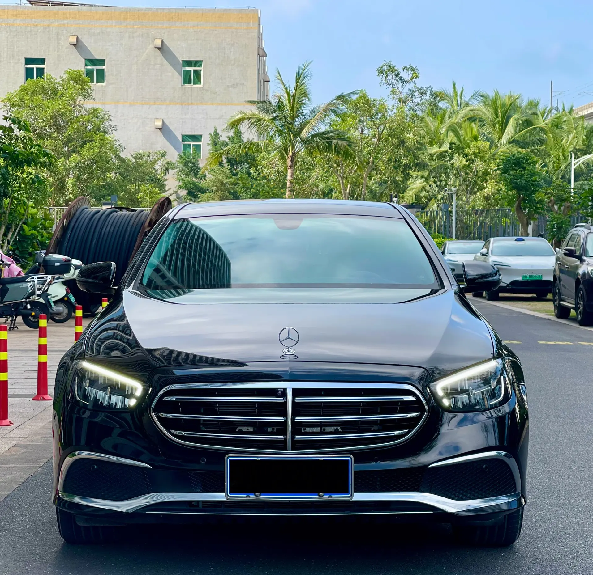 Mercedes-Benz E-Class  из Китая