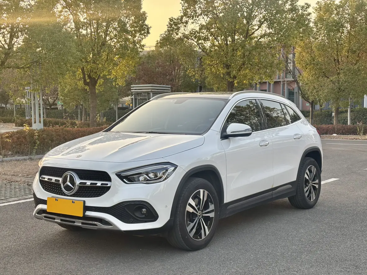 Mercedes-Benz GLA  из Китая