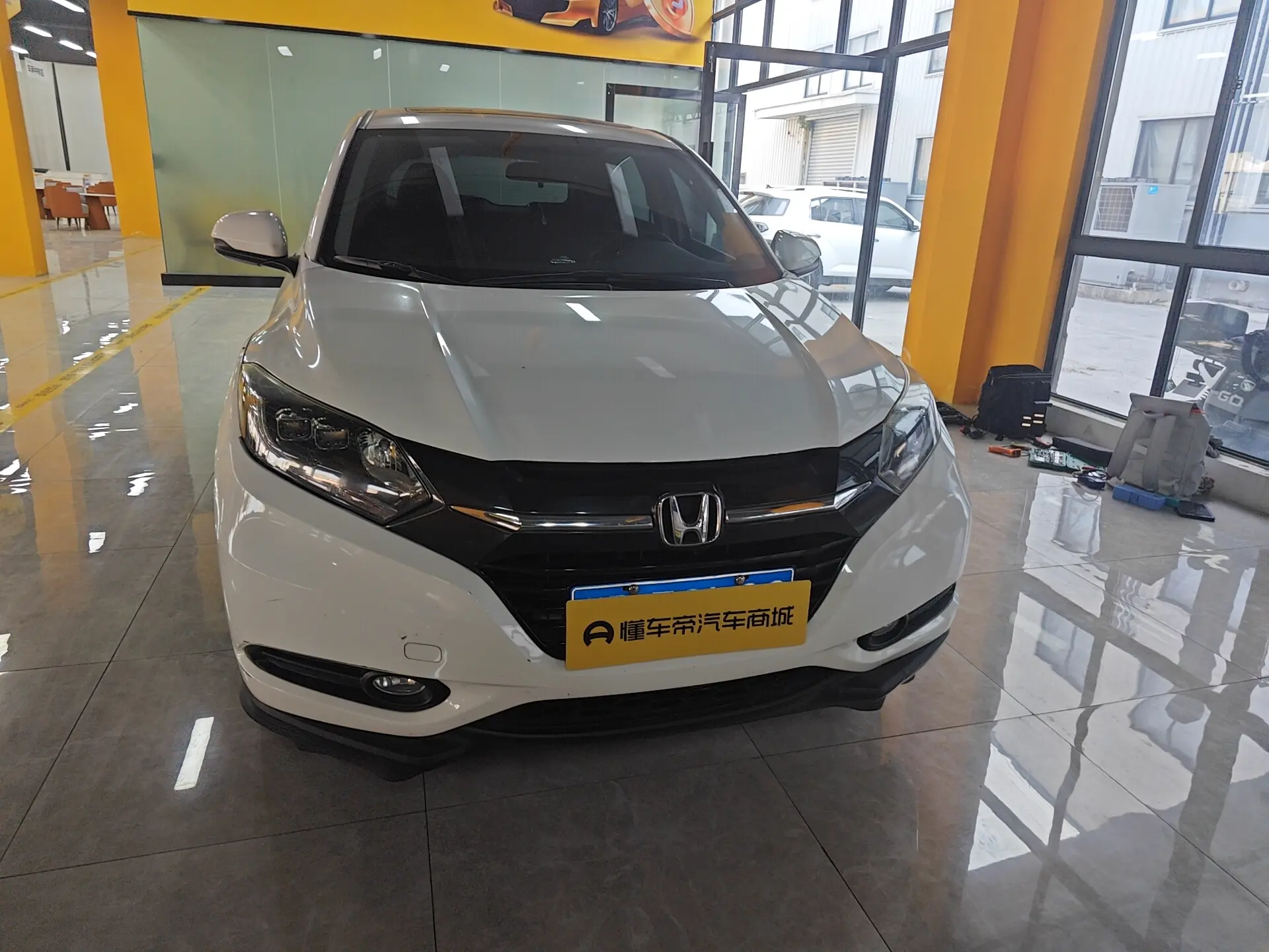 Honda Vezel (Binzhi)  из Китая