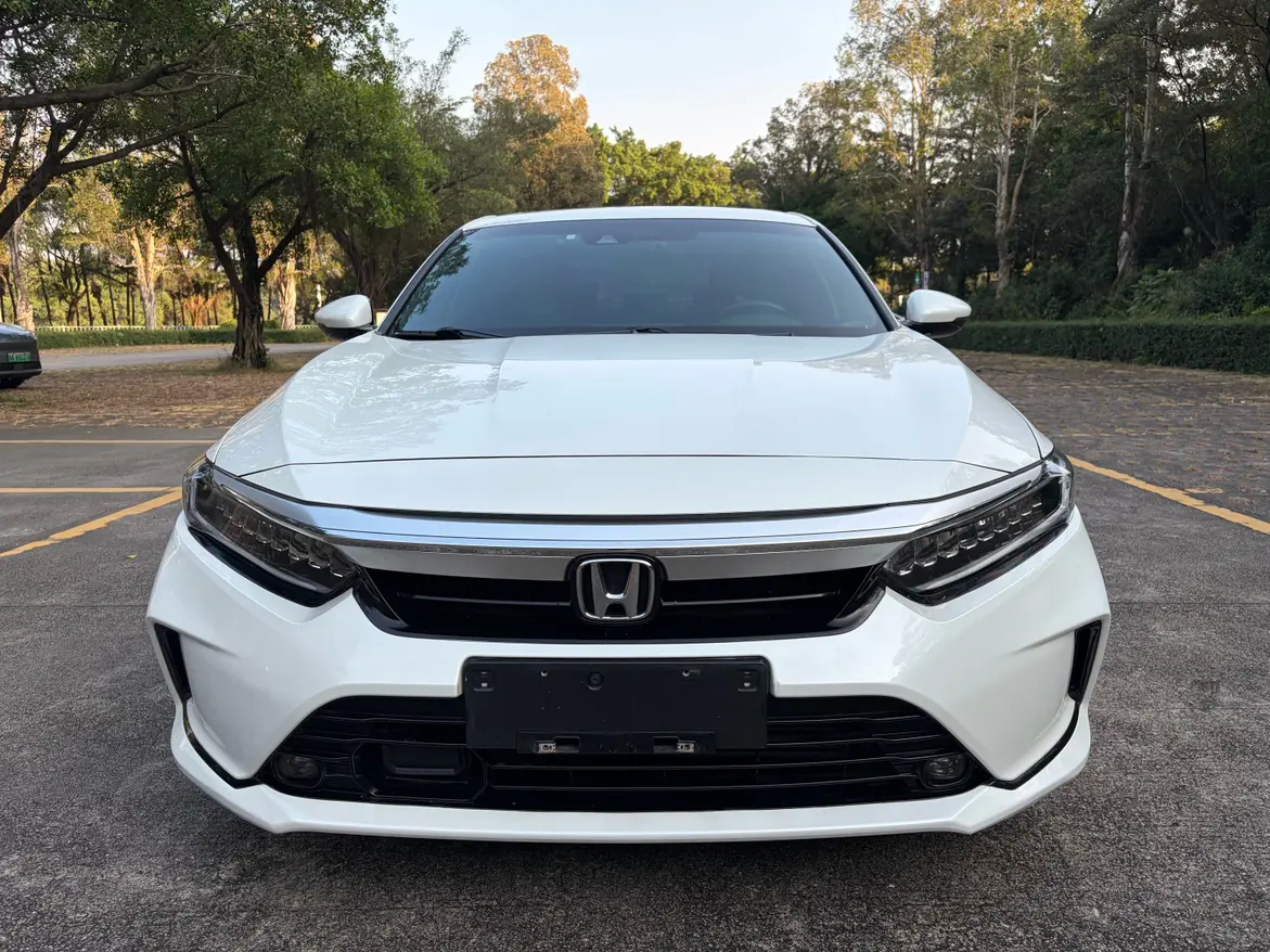 Honda Inspire (Yingshipai)  из Китая