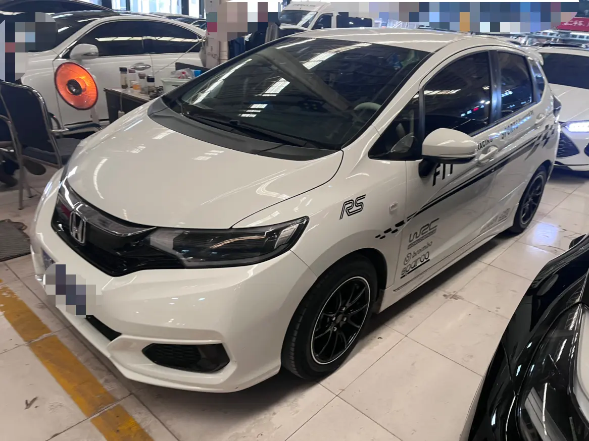 Honda Fit  из Китая
