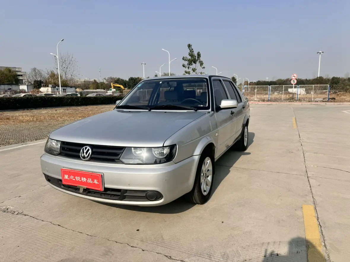 Volkswagen Jetta  из Китая