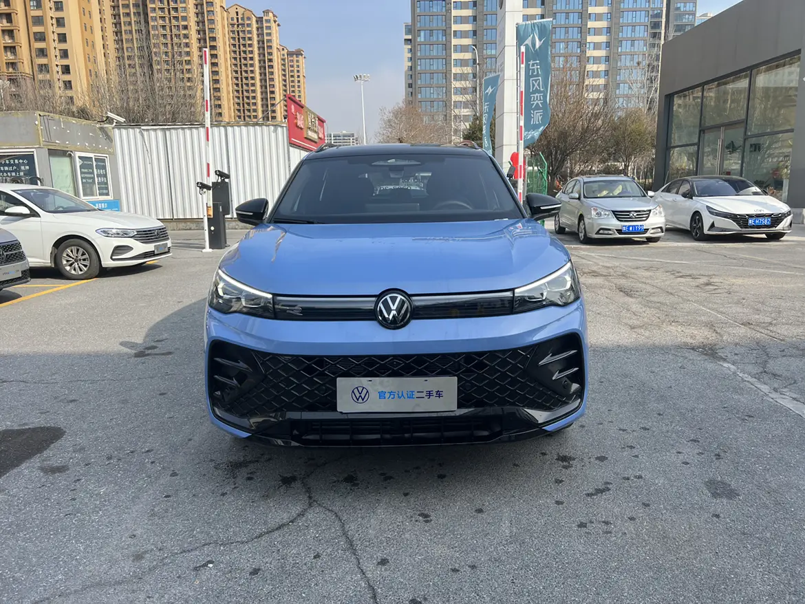 Volkswagen Tiguan L  из Китая
