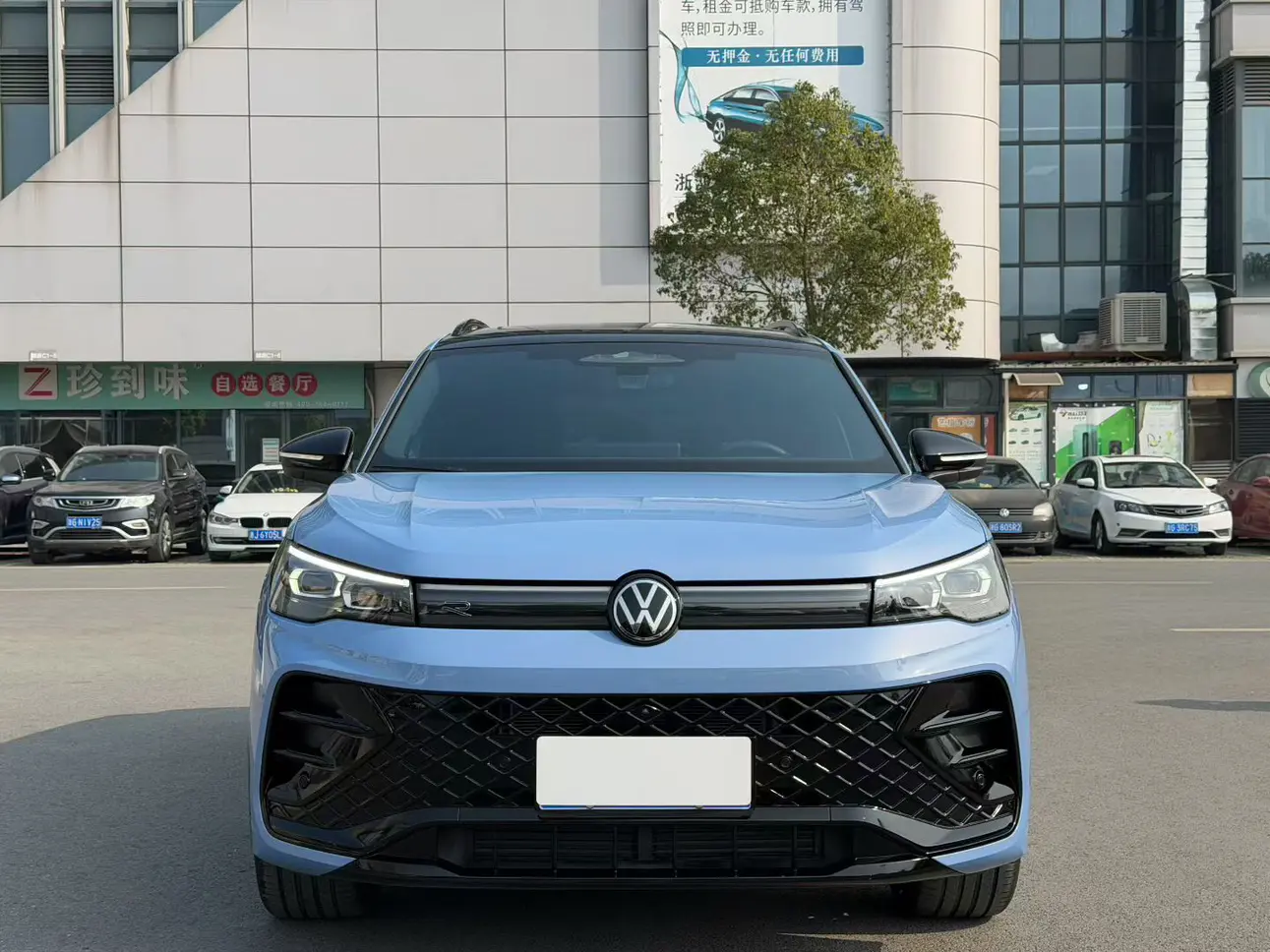 Volkswagen Tiguan L  из Китая