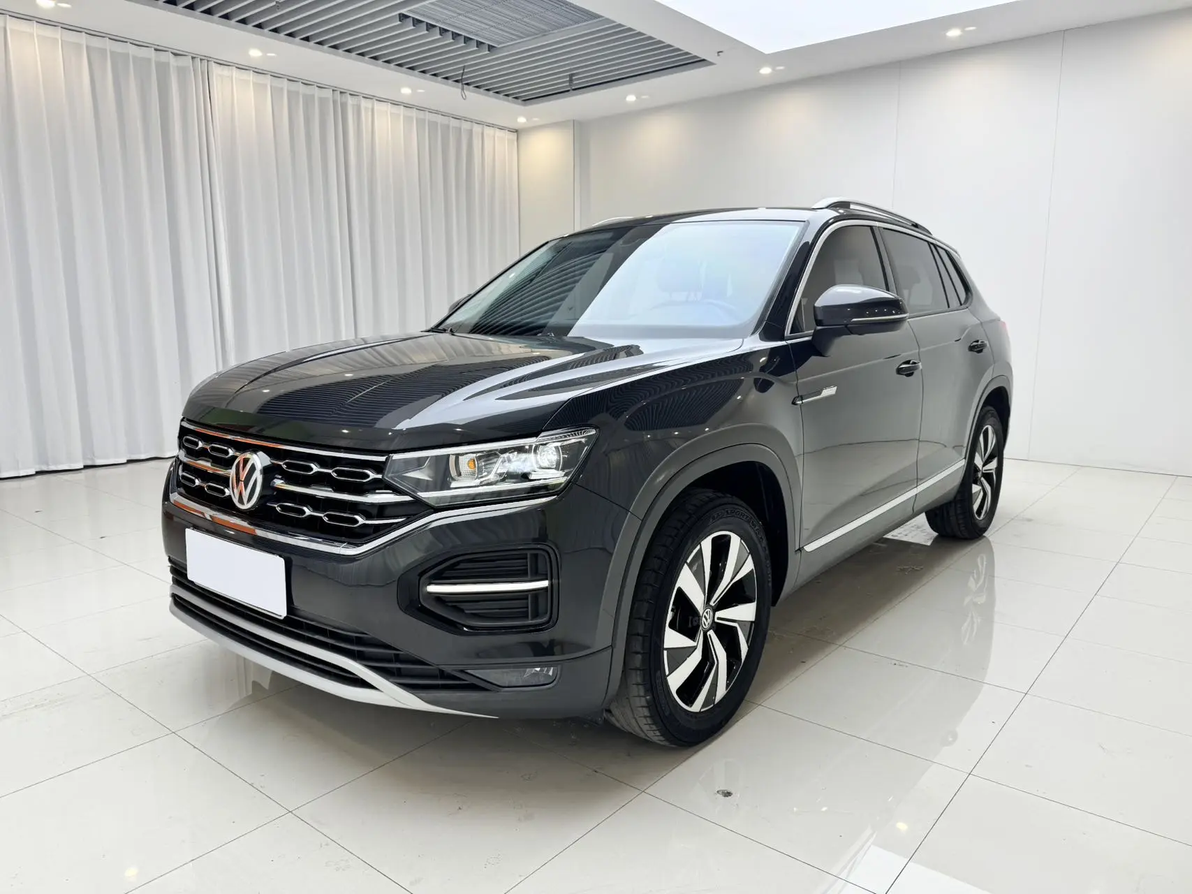 Volkswagen Tayron  из Китая