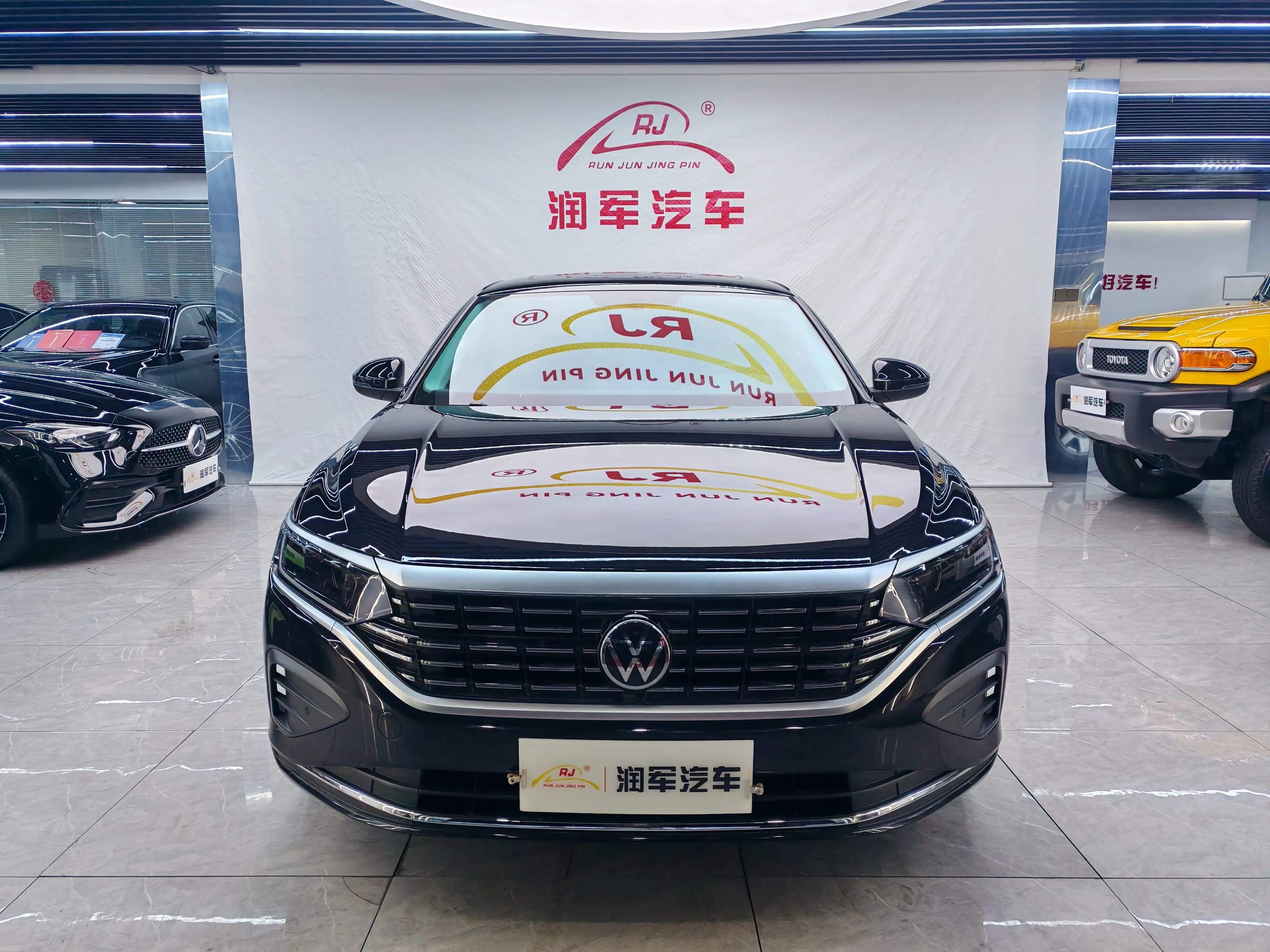 Volkswagen Passat  из Китая