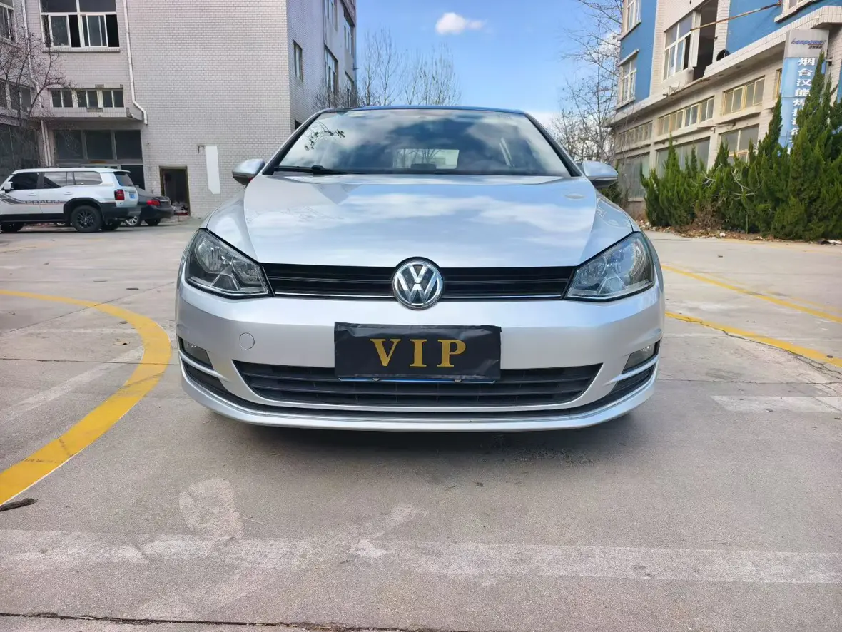 Volkswagen Golf  из Китая