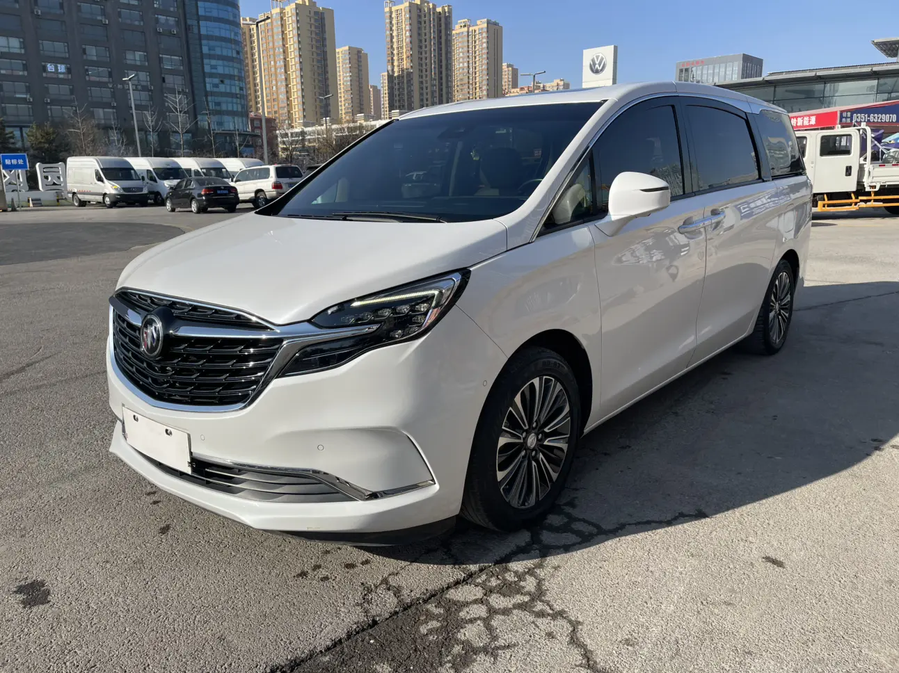 Buick GL8  из Китая