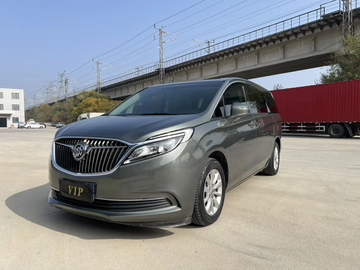 Buick GL8  из Китая