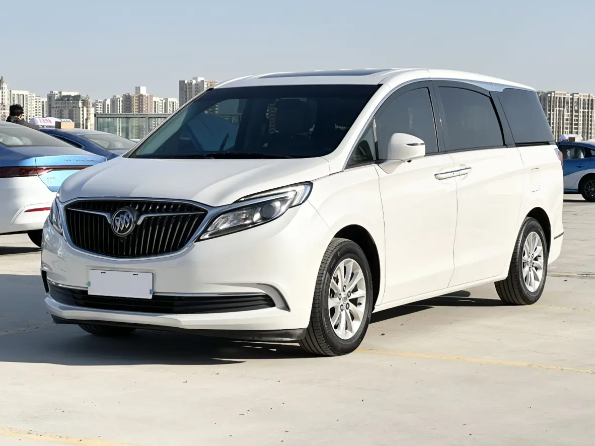 Buick GL8  из Китая