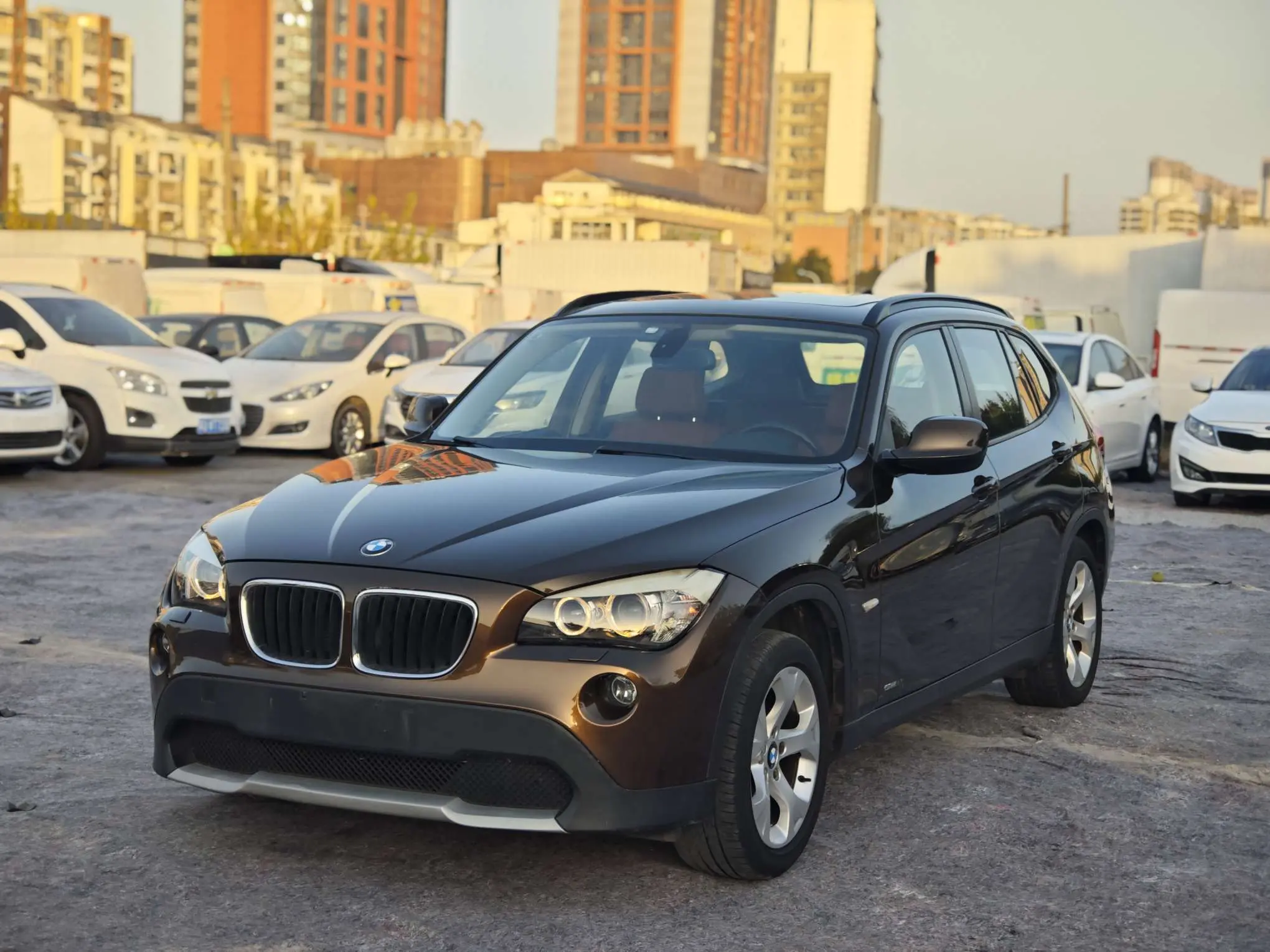 BMW X1 (imported)  из Китая