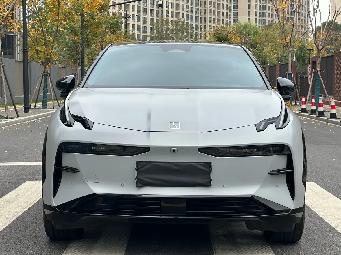 ZEEKR X  из Китая