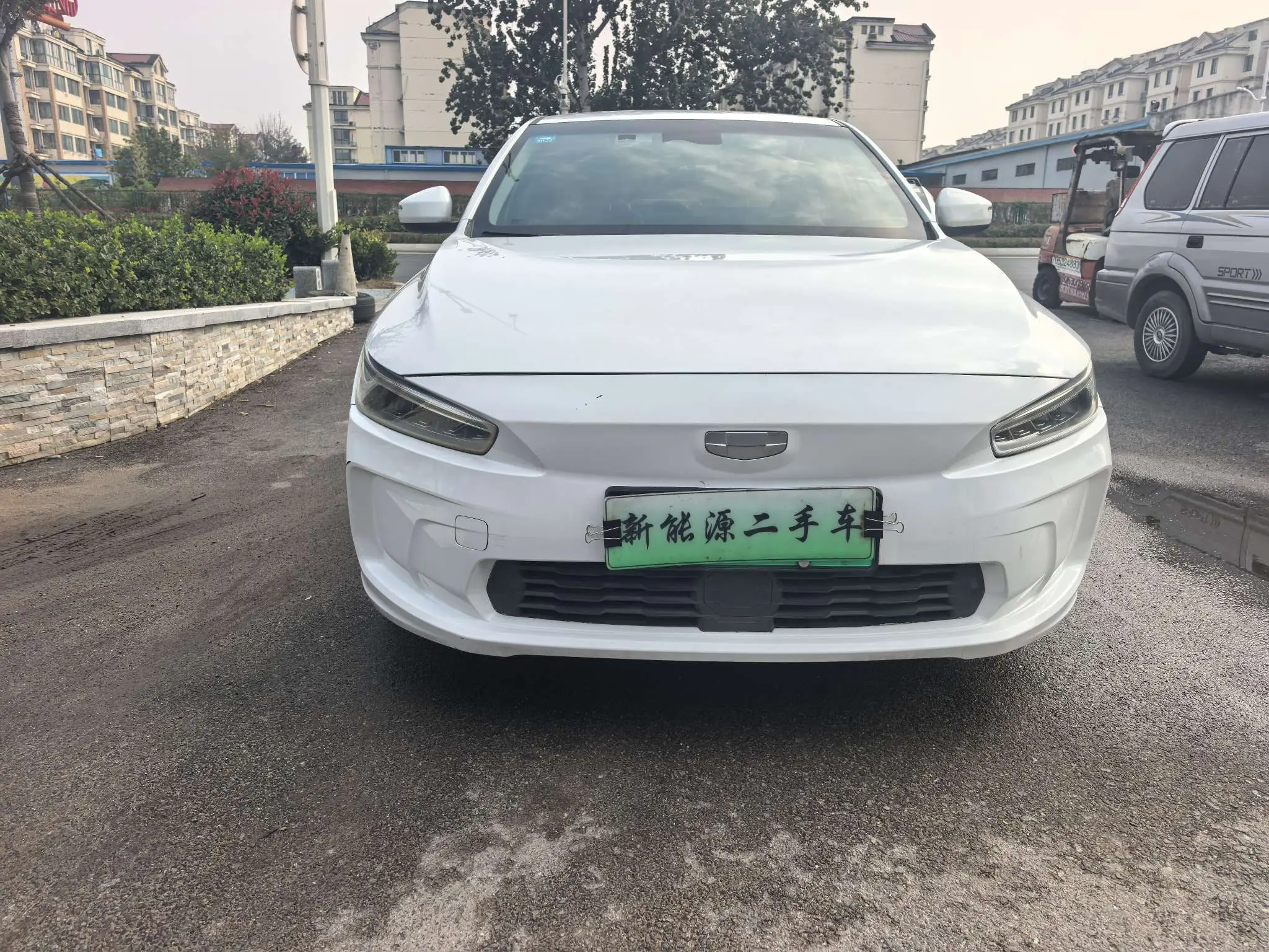 Geely Geometry A  из Китая