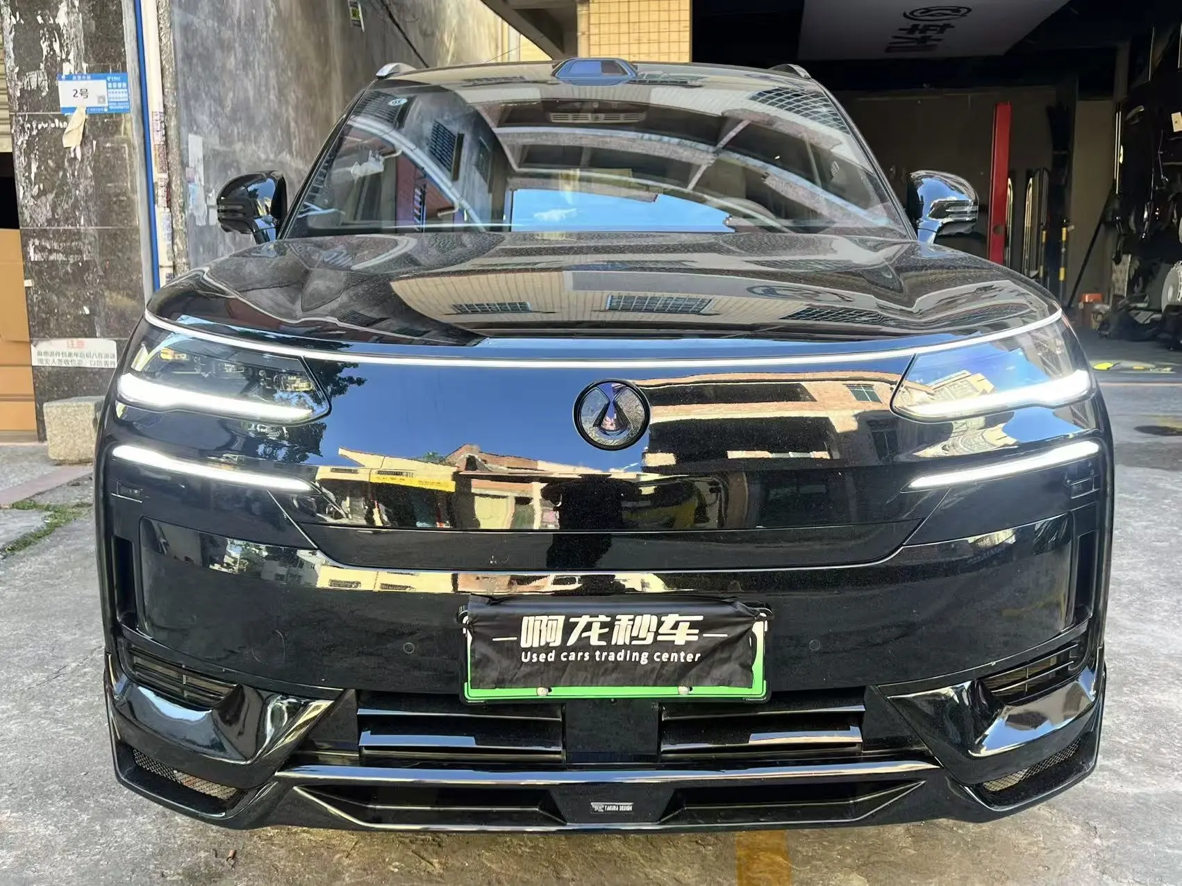 Denza Tengzhong N9 DM  из Китая