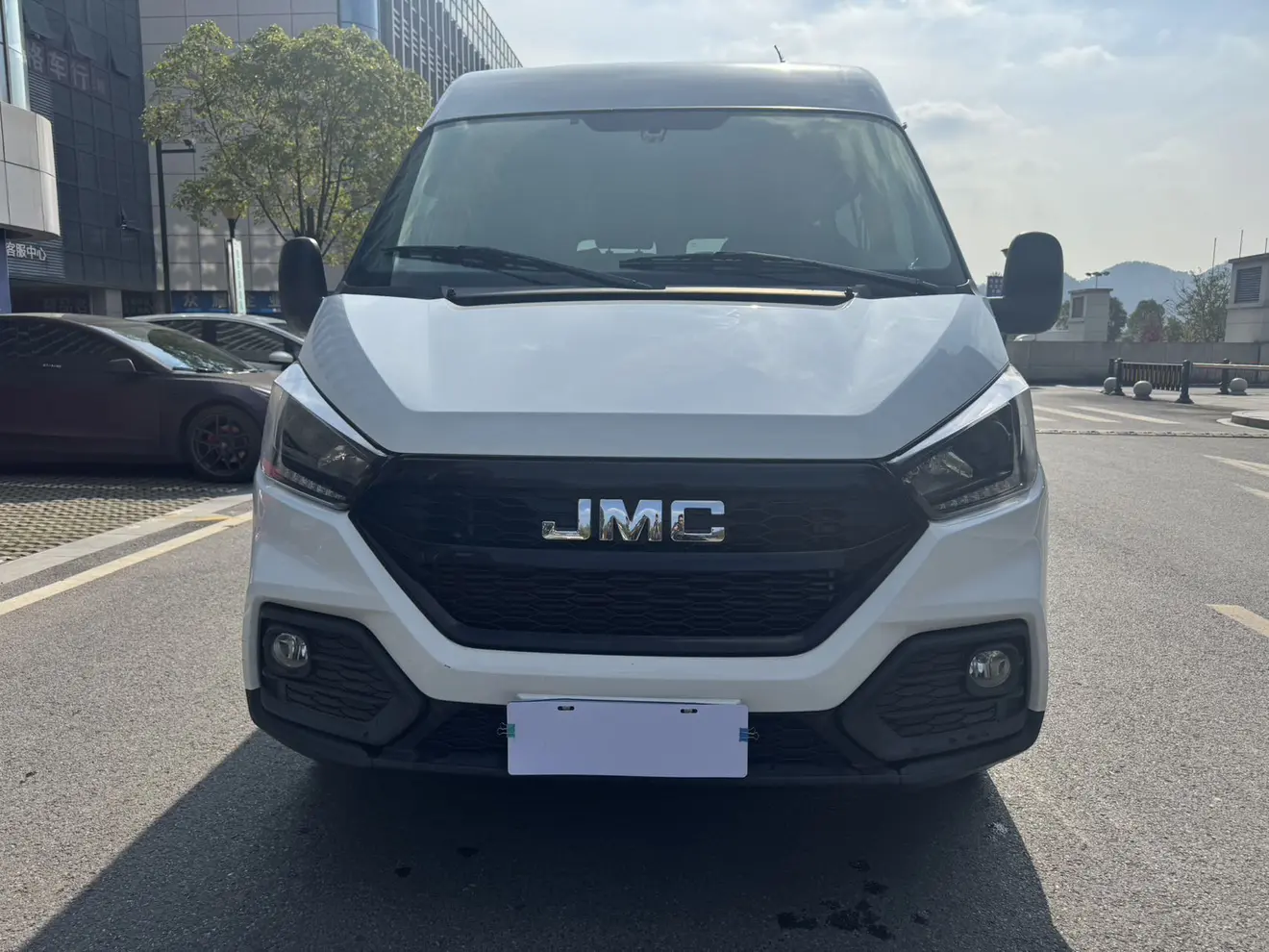 Jiangling Teshun  из Китая