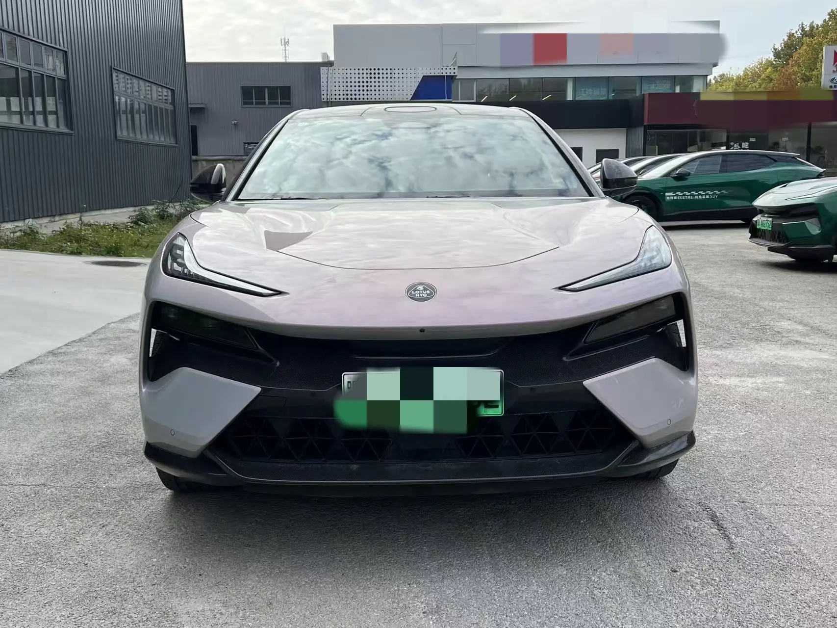 Lotus Eletre  из Китая