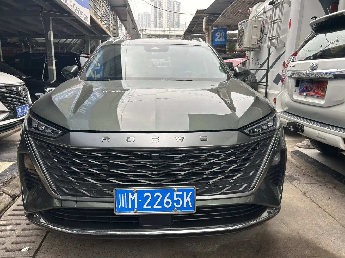 Roewe RX9  из Китая