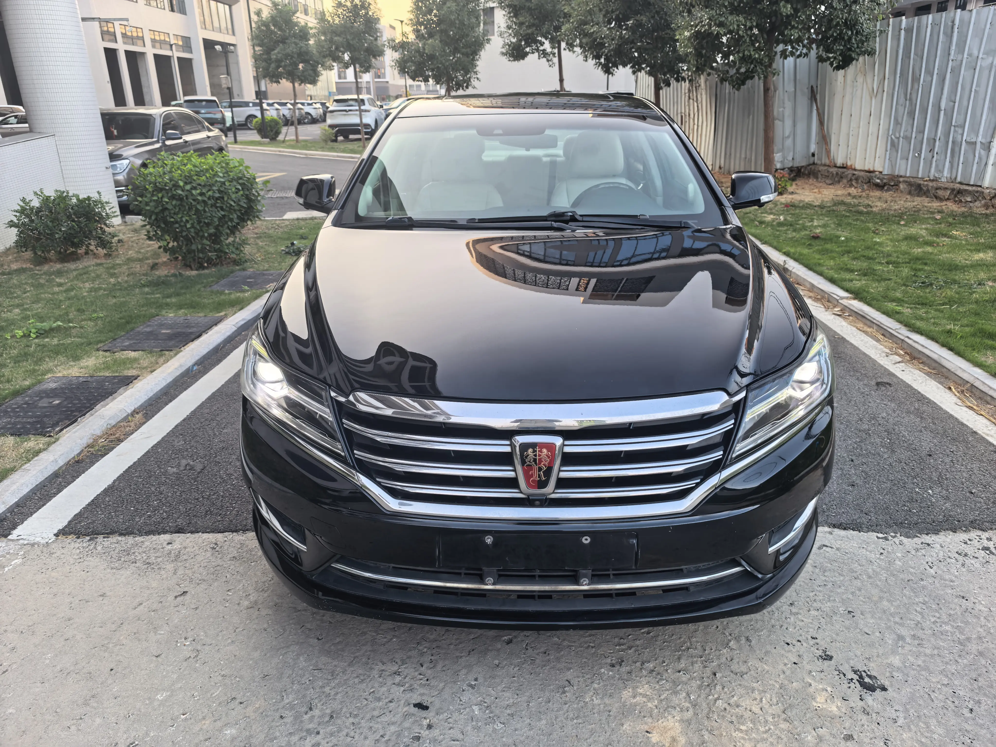 Roewe e950  из Китая