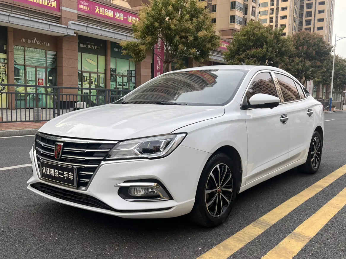 Roewe i5  из Китая