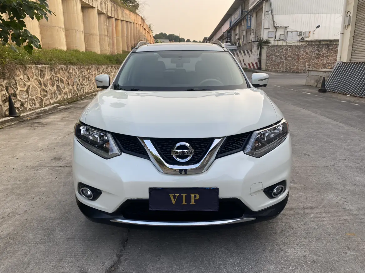 Nissan X-Trail (Qijun)  из Китая