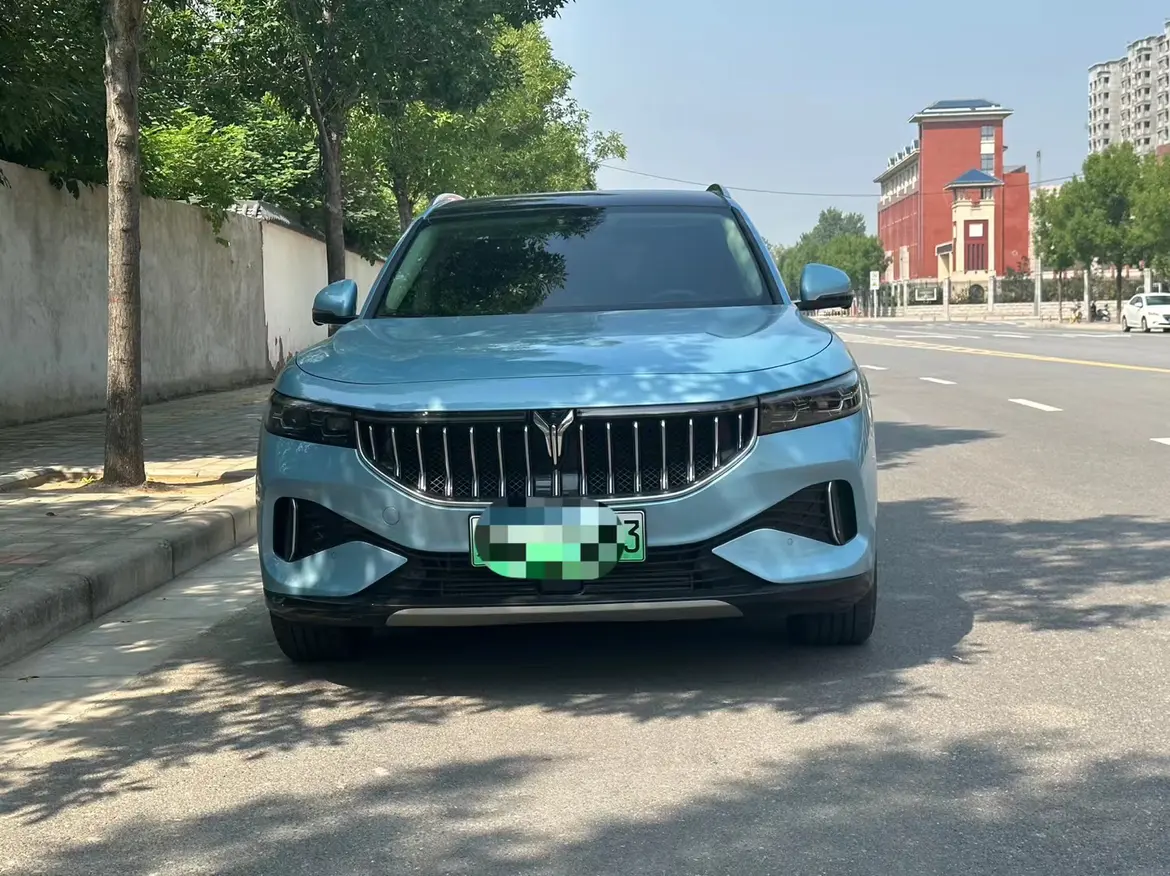 Voyah Lantu FREE  из Китая