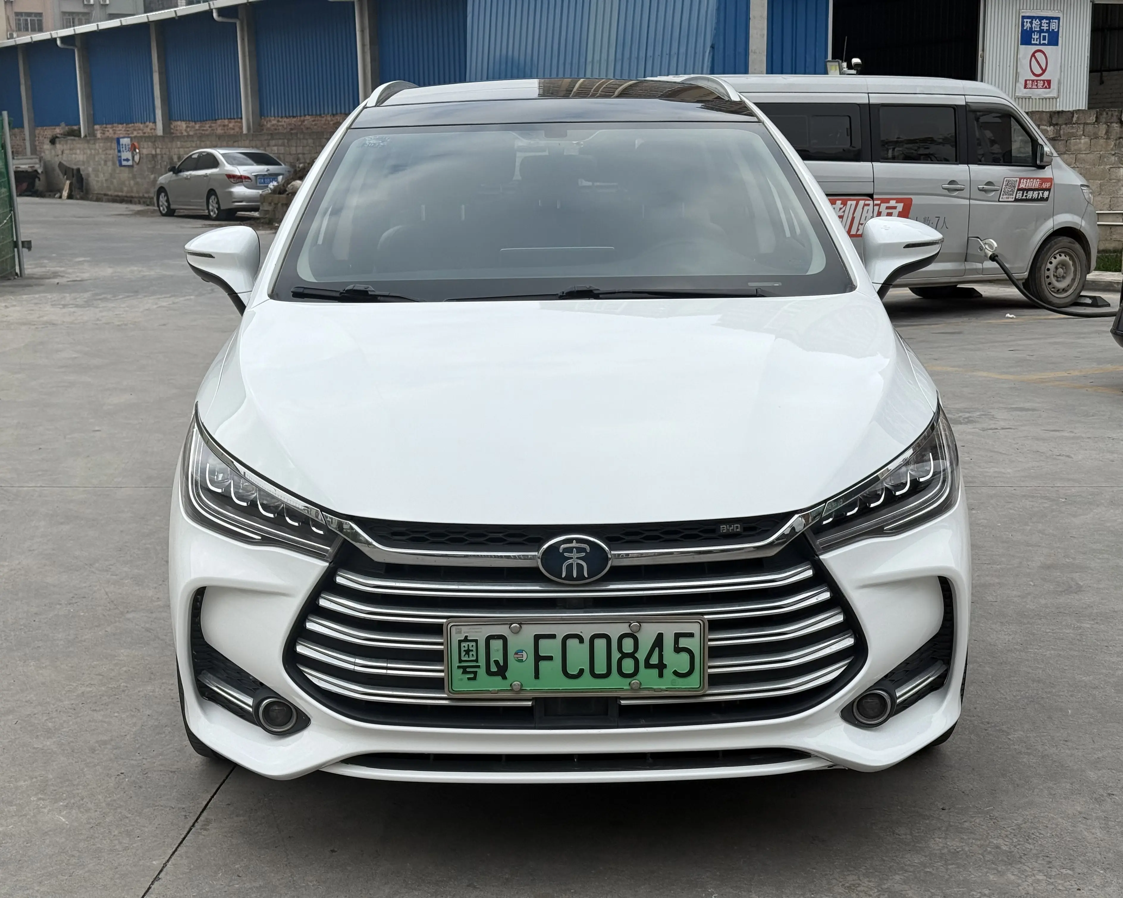 BYD Song MAX DM  из Китая