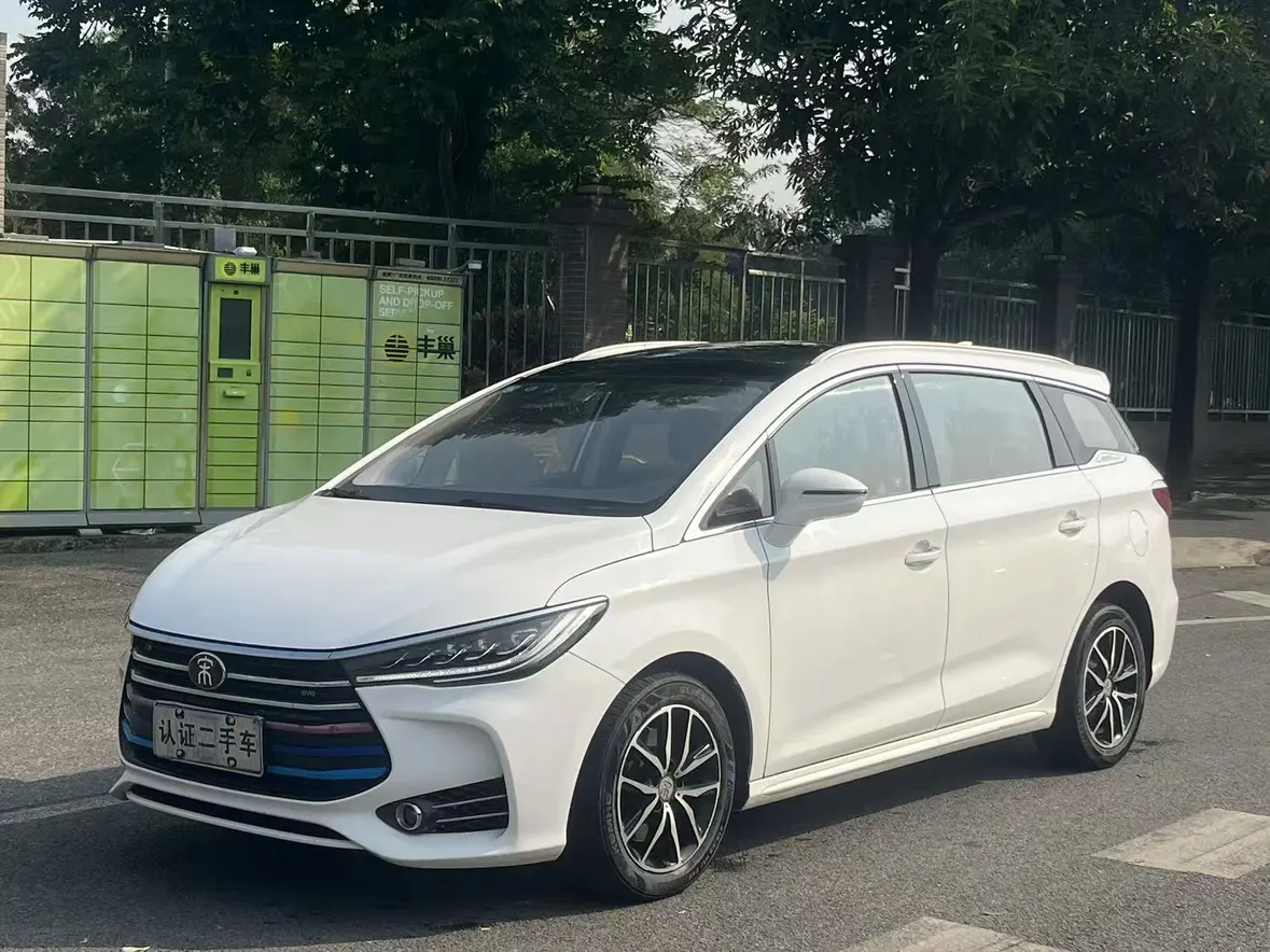 BYD Song MAX  из Китая