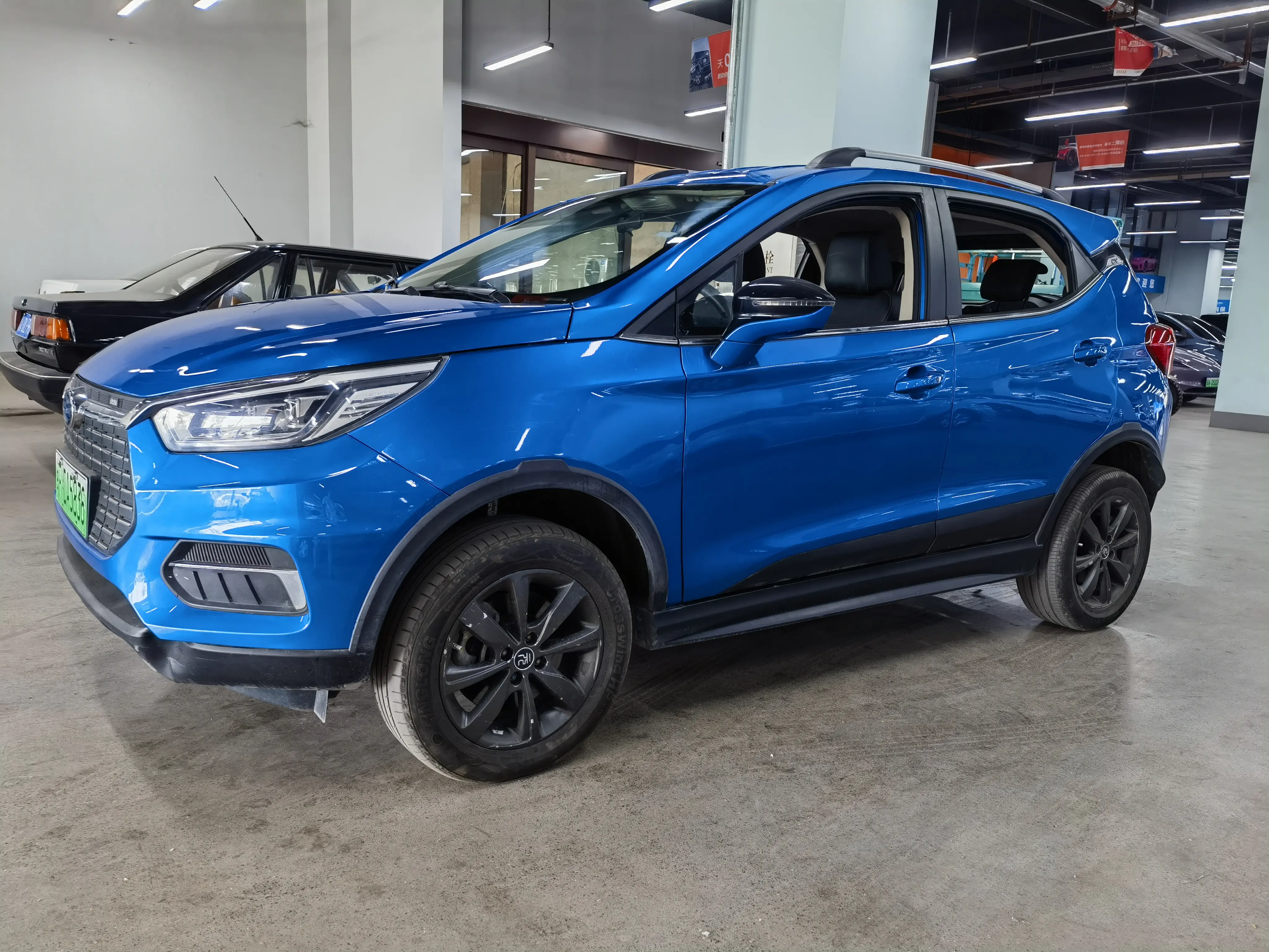 BYD Yuan EV  из Китая