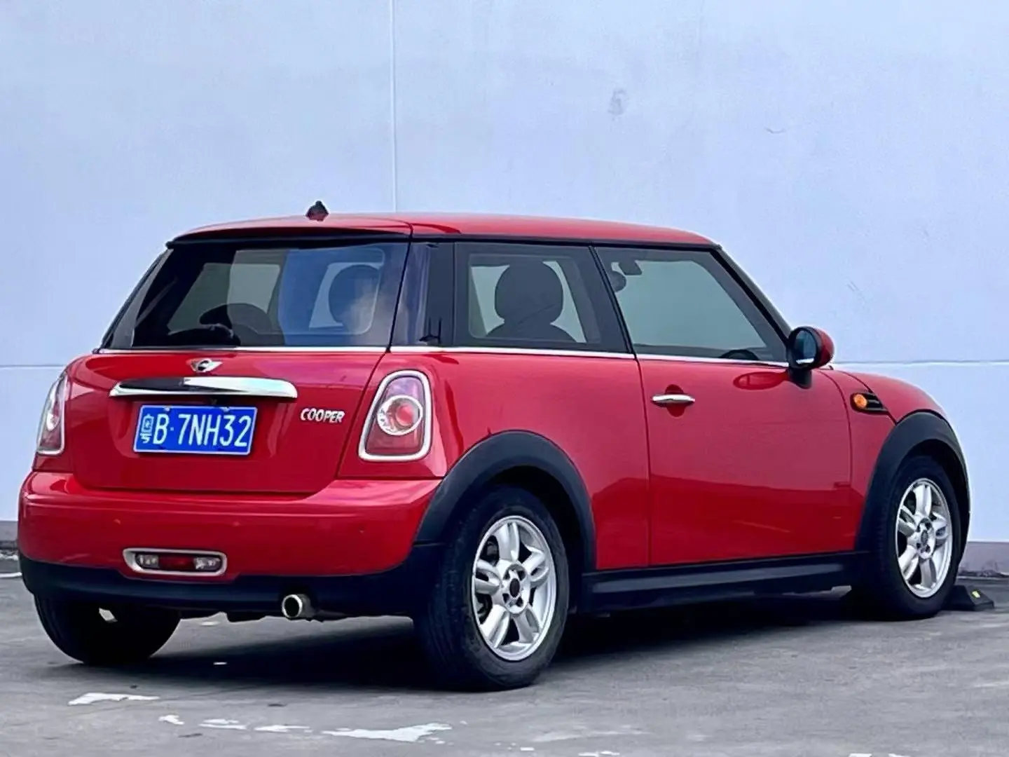 MINI 