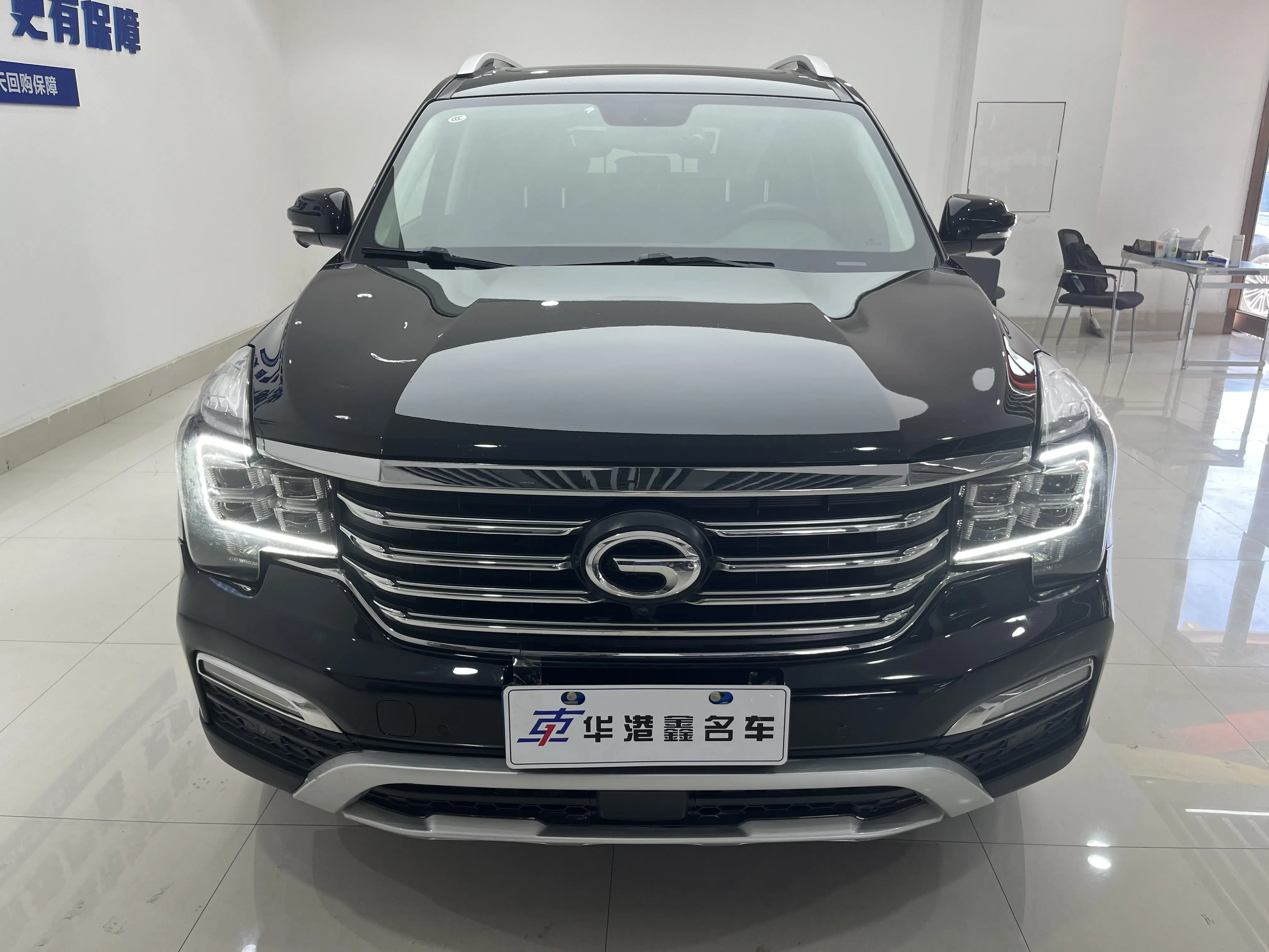 GAC Trumpchi GS8  из Китая